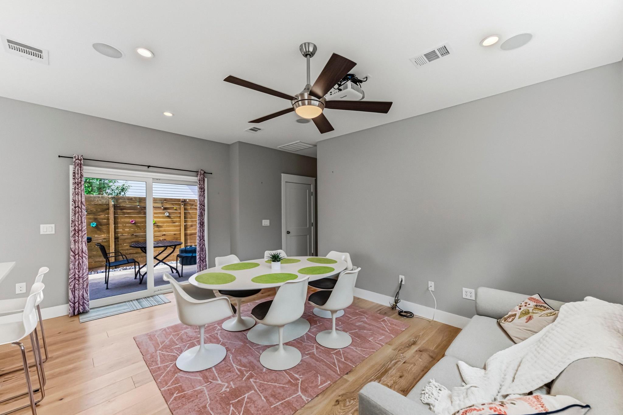 1801 Pequeno St, Austin, TX 78757