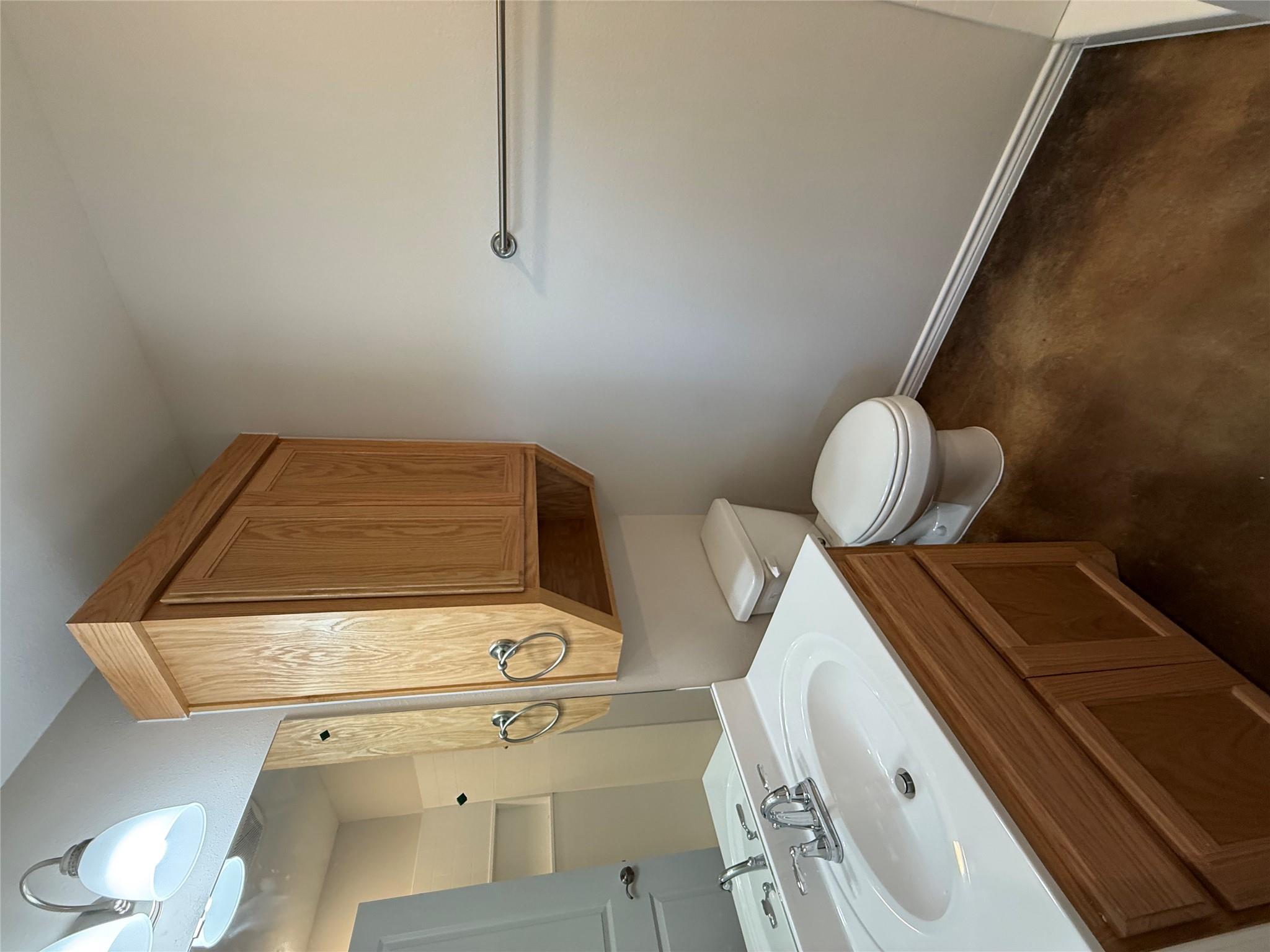 1704 E 3rd St E # 1,2, Lampasas, TX 76550