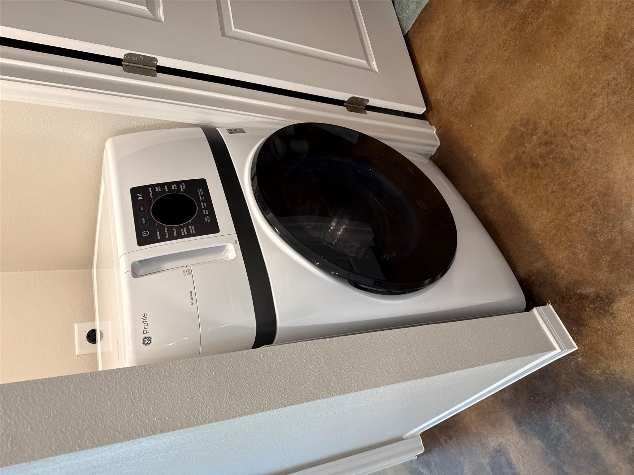 1704 E 3rd St E # 1,2, Lampasas, TX 76550