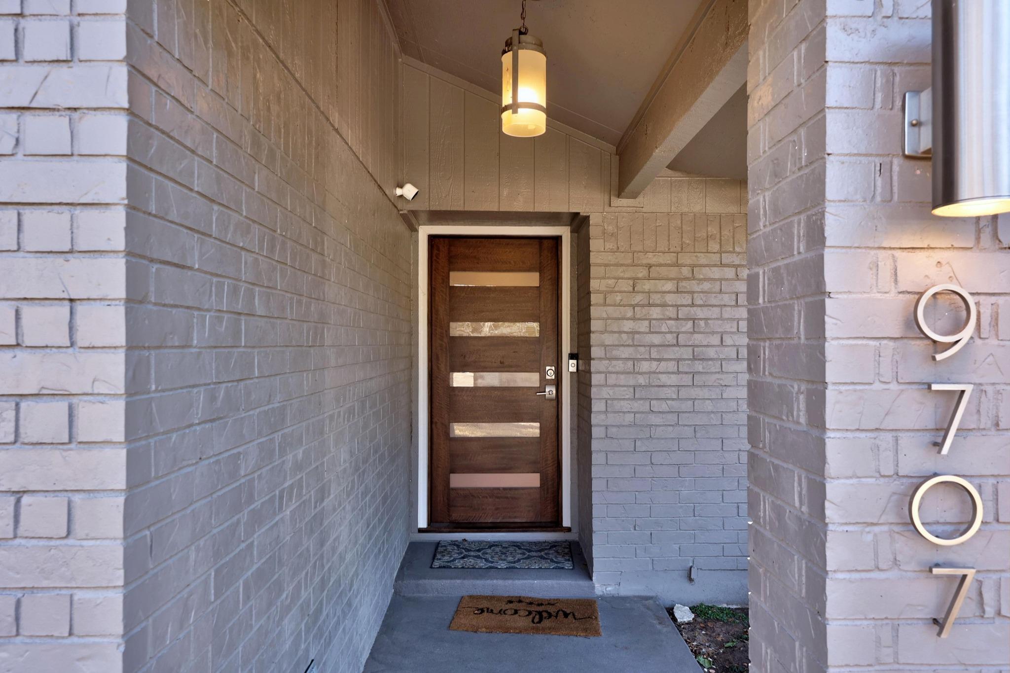 9707 Bordeaux Ln, Austin, TX 78750