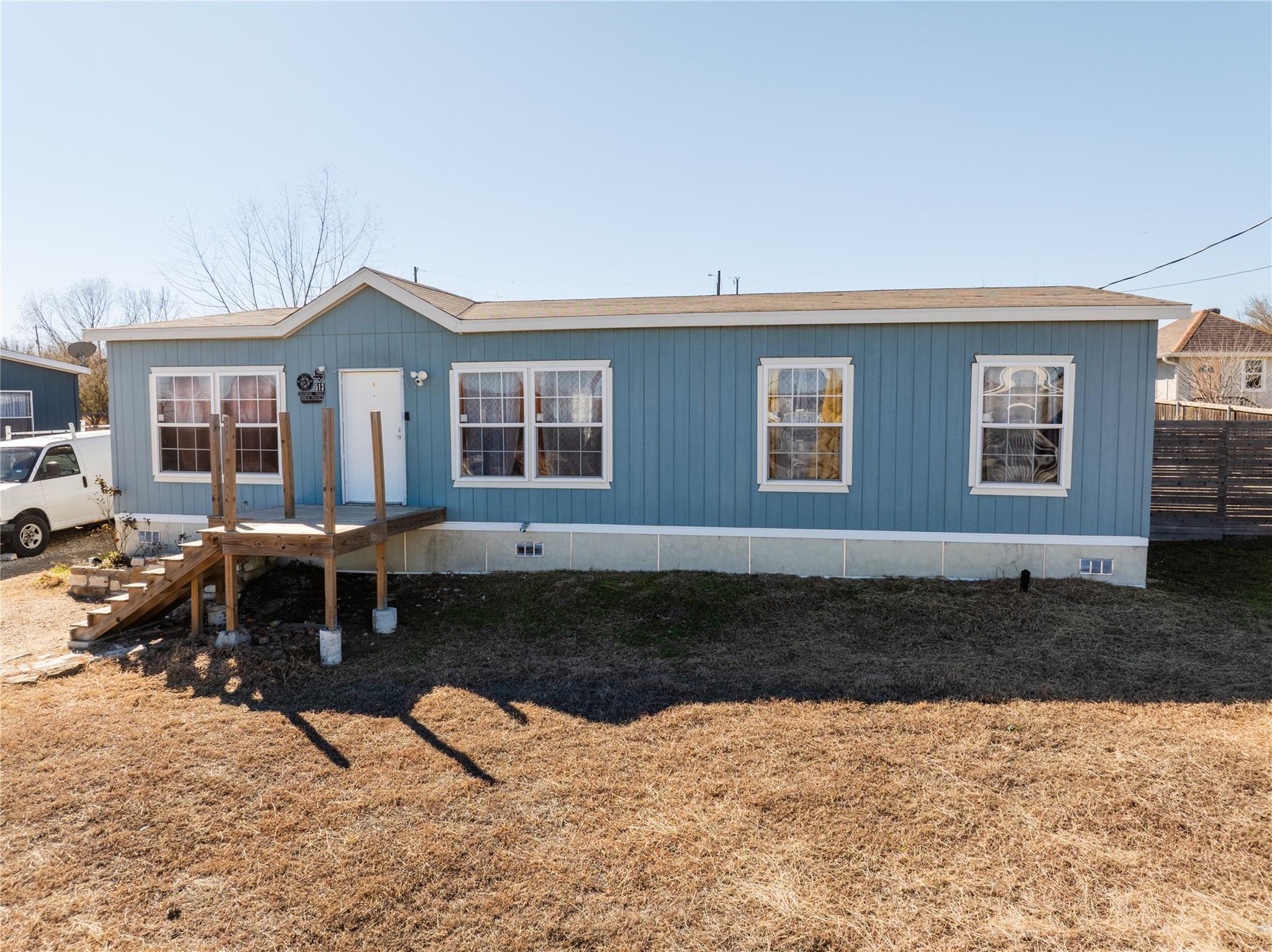 513 Duchess Pass, Kyle, TX 78640