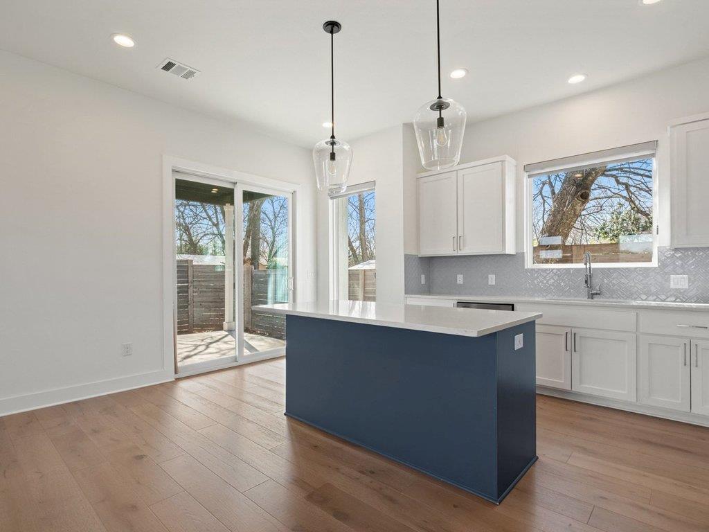 709 W St Elmo Rd # 2, Austin, TX 78745