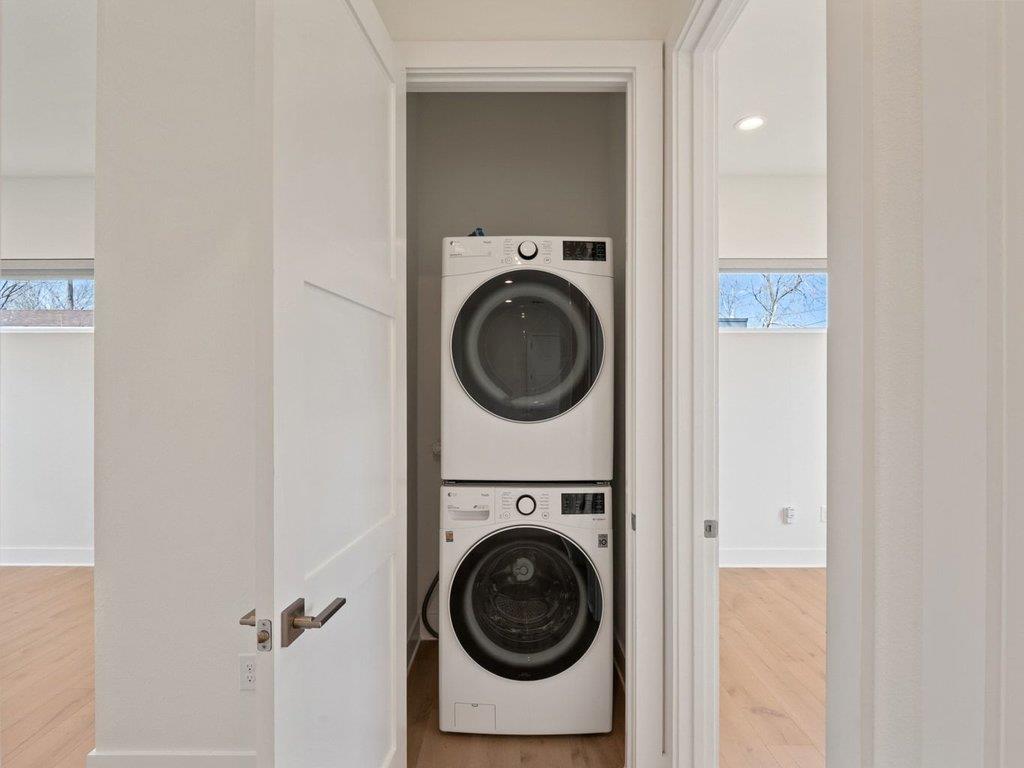 709 W St Elmo Rd # 2, Austin, TX 78745