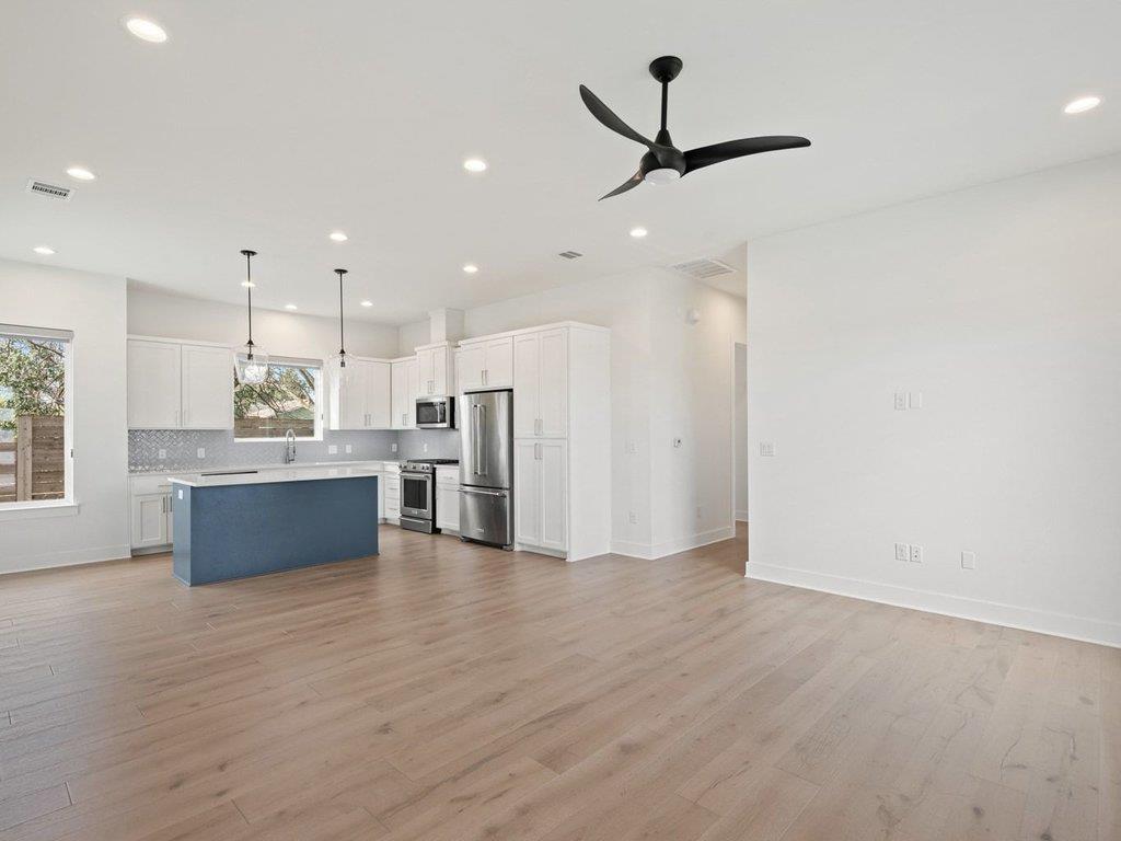 709 W St Elmo Rd # 2, Austin, TX 78745