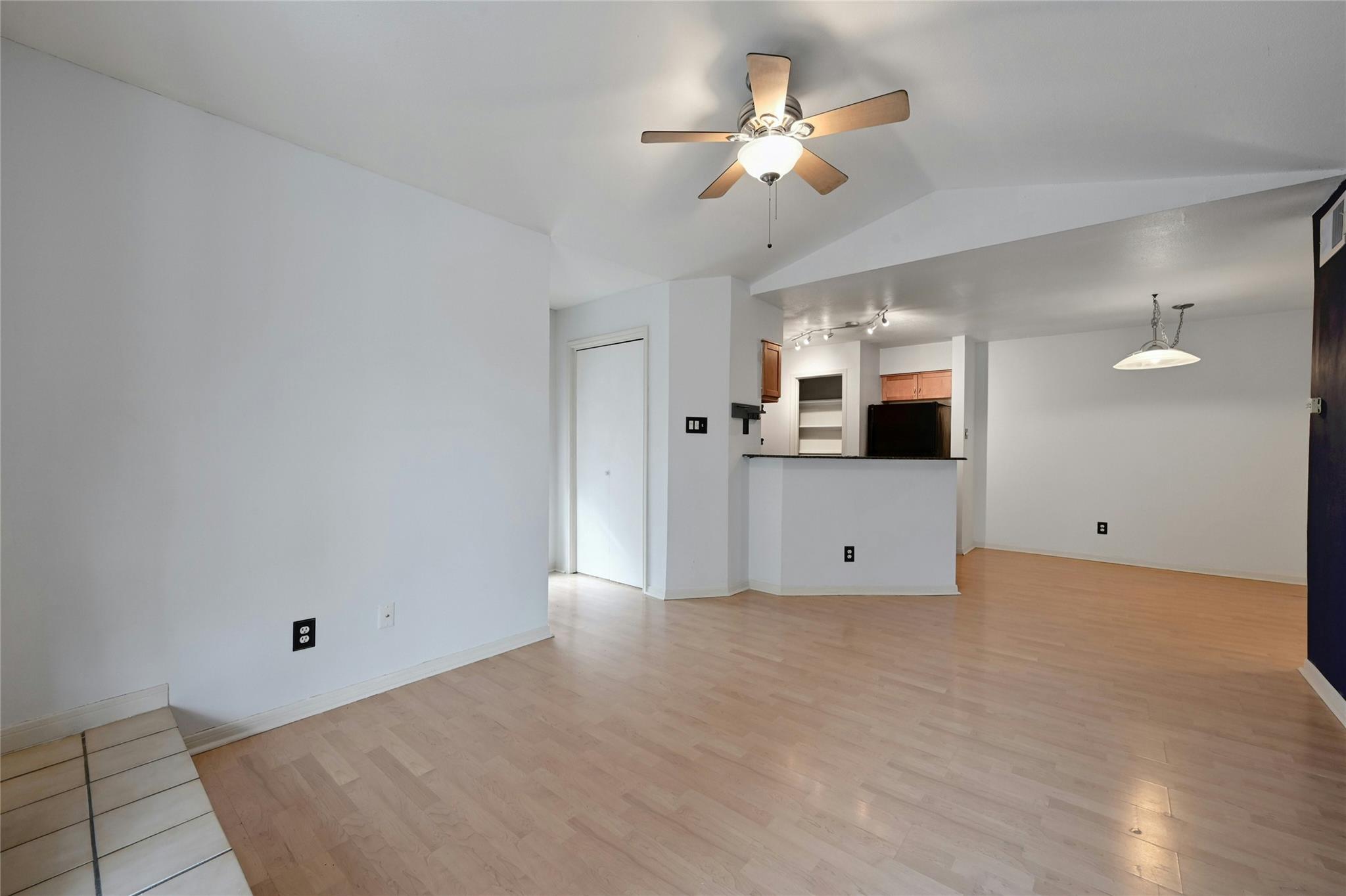 2450 Wickersham Ln # 710, Austin, TX 78741