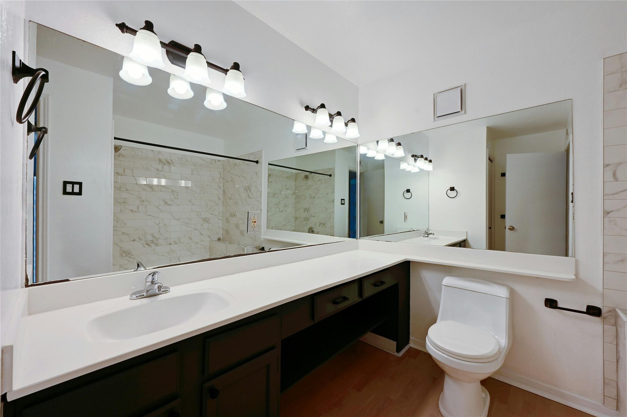 2450 Wickersham Ln # 710, Austin, TX 78741