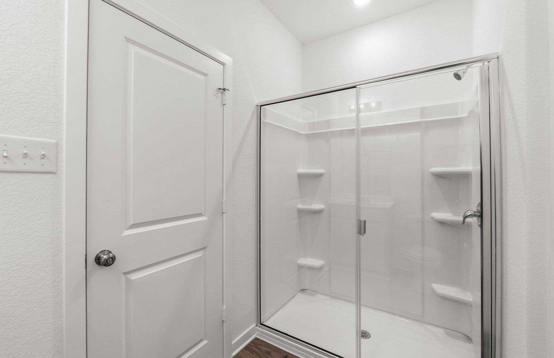 174 Green Berets Bnd, Jarrell, TX 76537