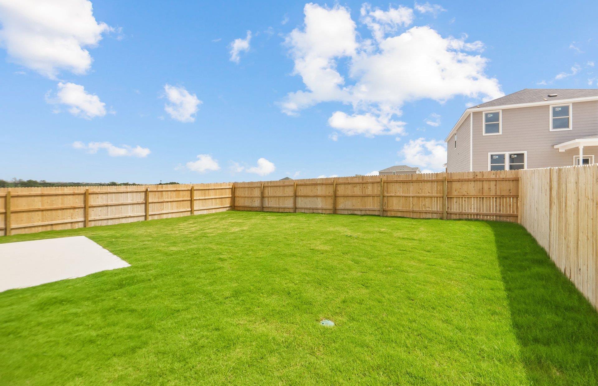 174 Green Berets Bnd, Jarrell, TX 76537