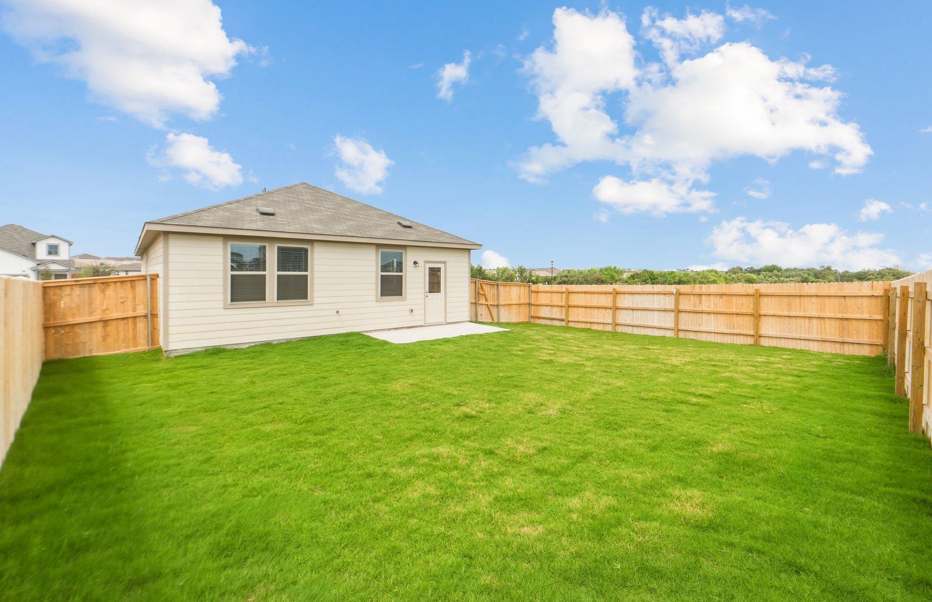 174 Green Berets Bnd, Jarrell, TX 76537