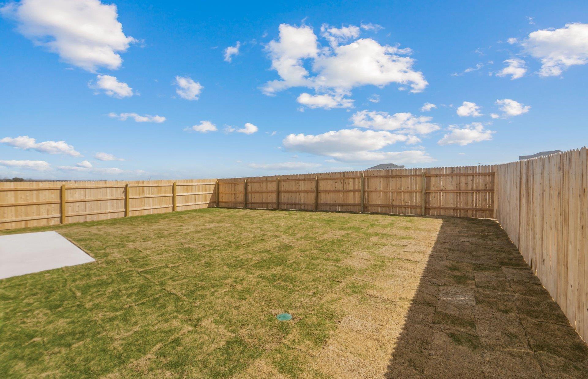 174 Green Berets Bnd, Jarrell, TX 76537