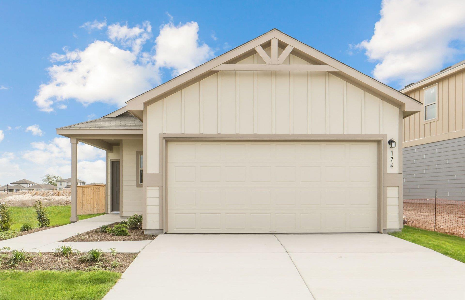 174 Green Berets Bnd, Jarrell, TX 76537