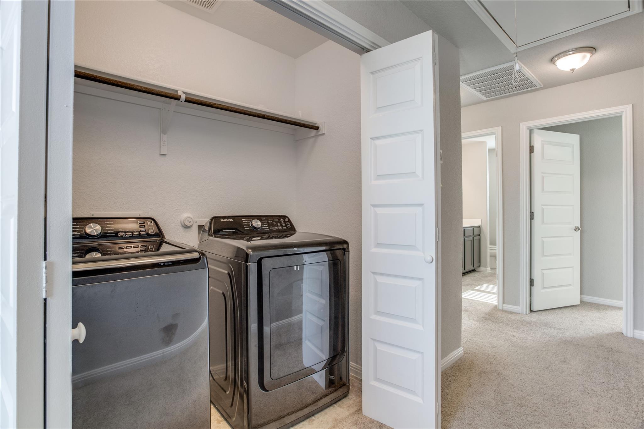 355 Silver Glen Dr, Kyle, TX 78640