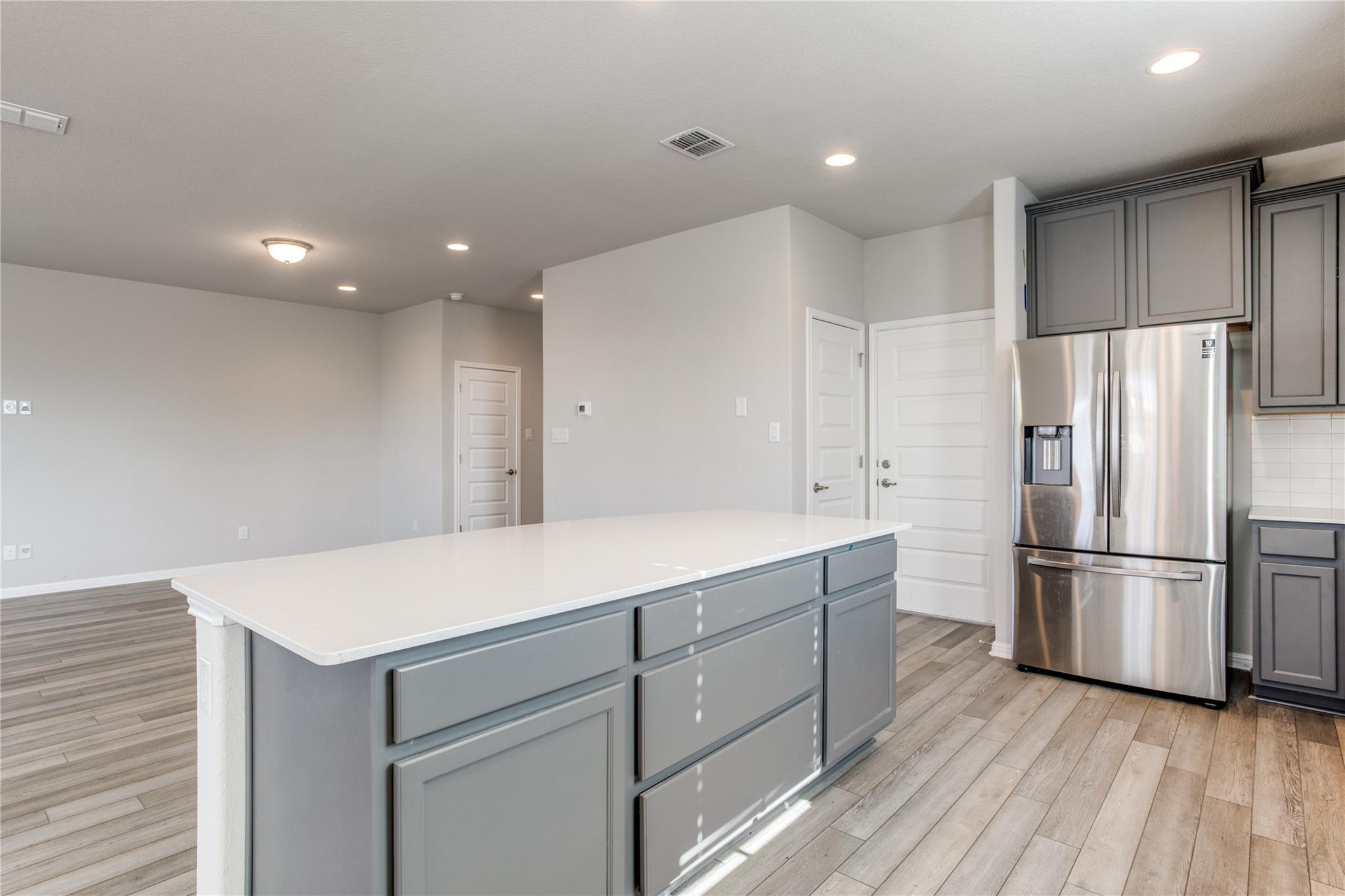 355 Silver Glen Dr, Kyle, TX 78640