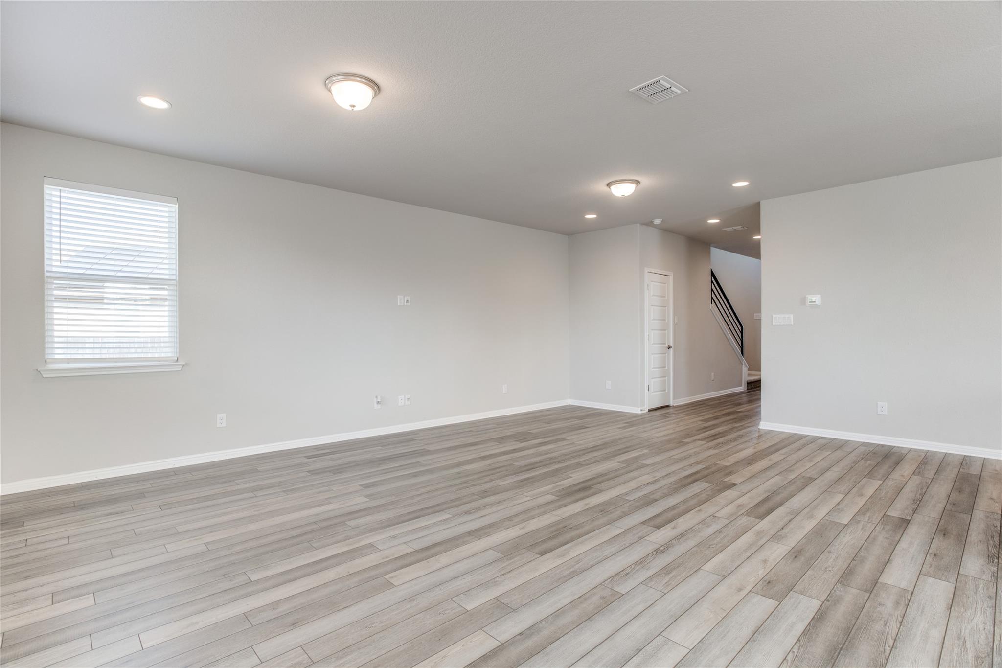 355 Silver Glen Dr, Kyle, TX 78640