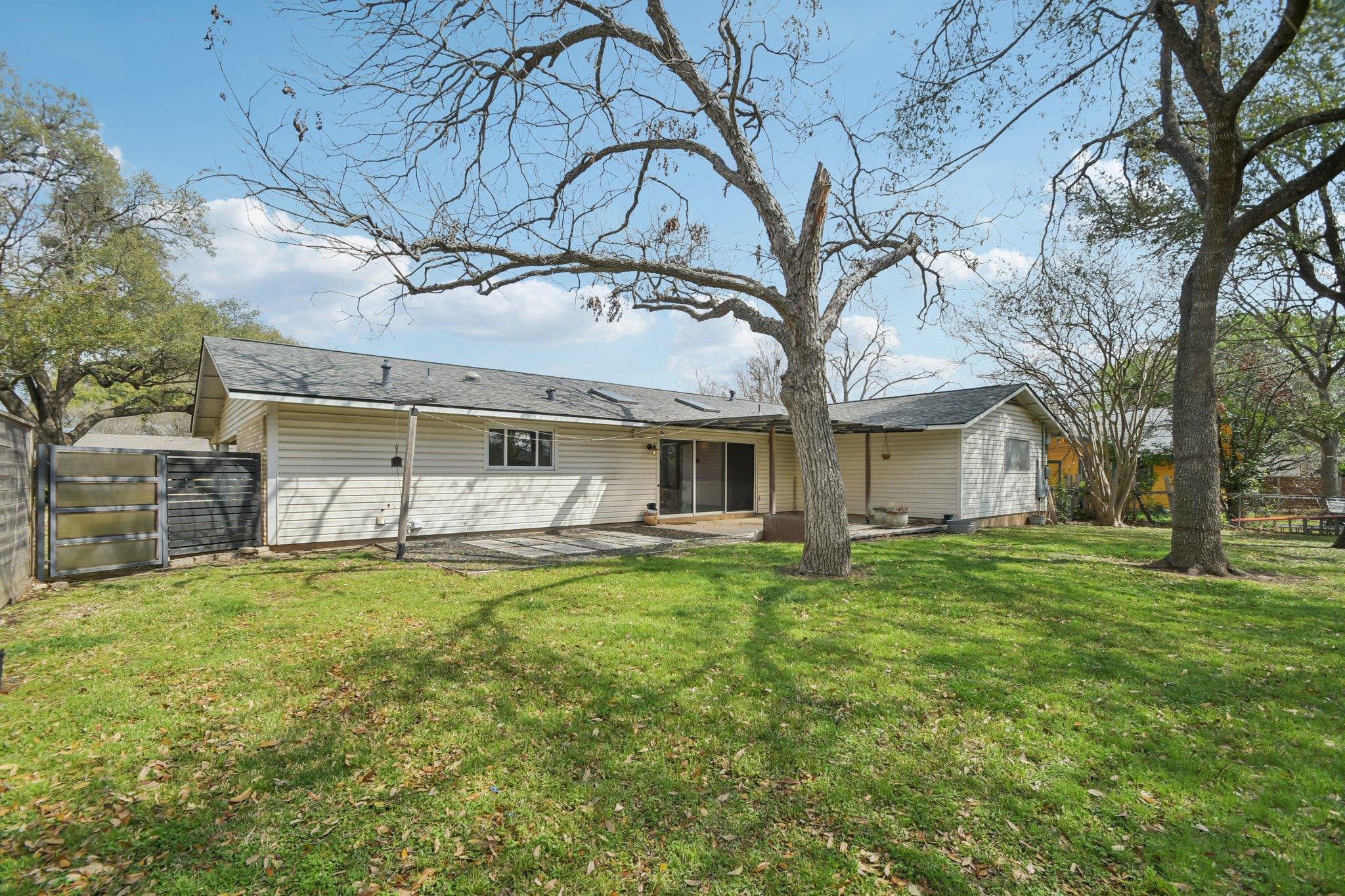 3005 White Rock Dr, Austin, TX 78757