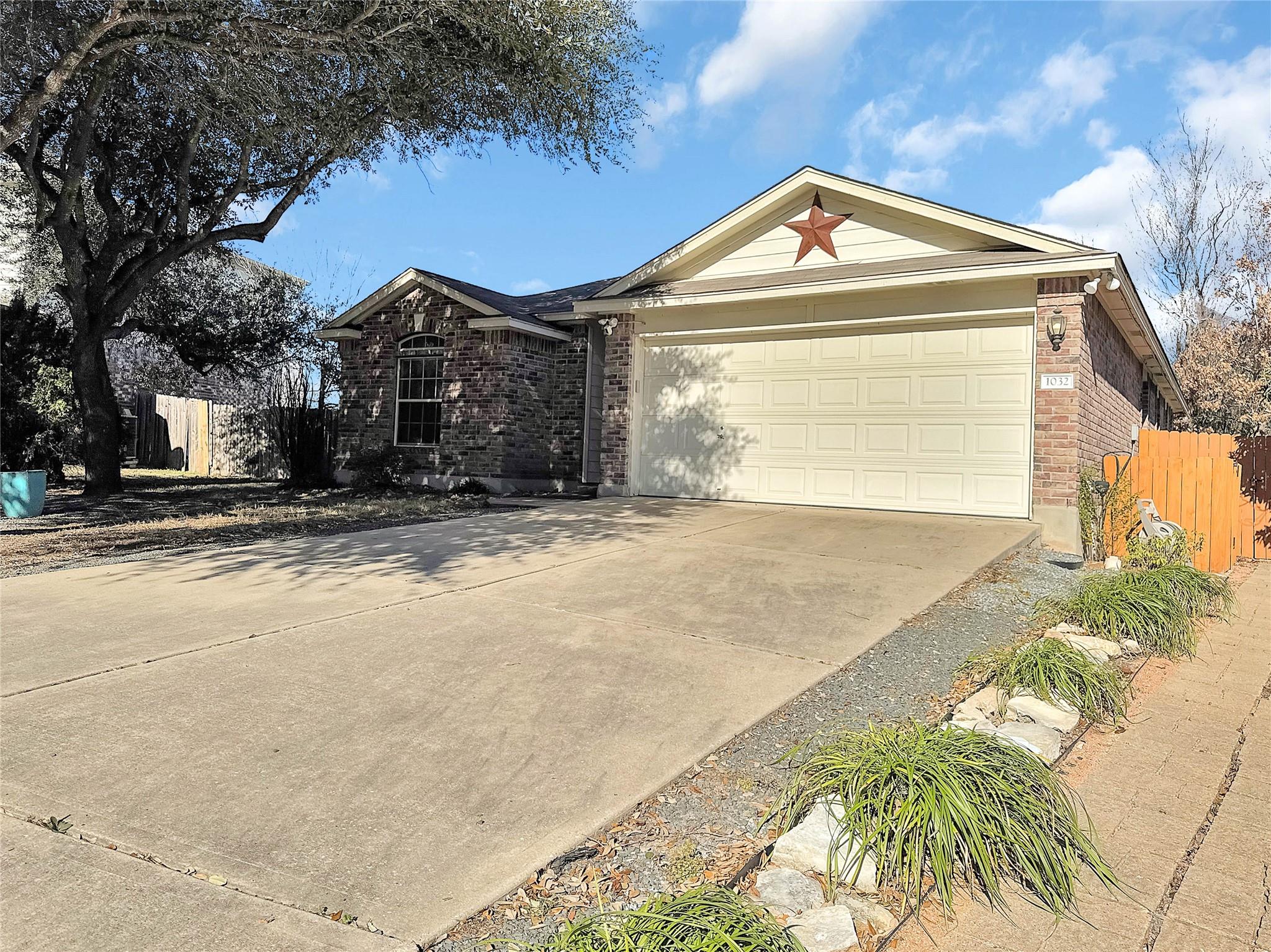 1032 Tudor House Rd, Pflugerville, TX 78660