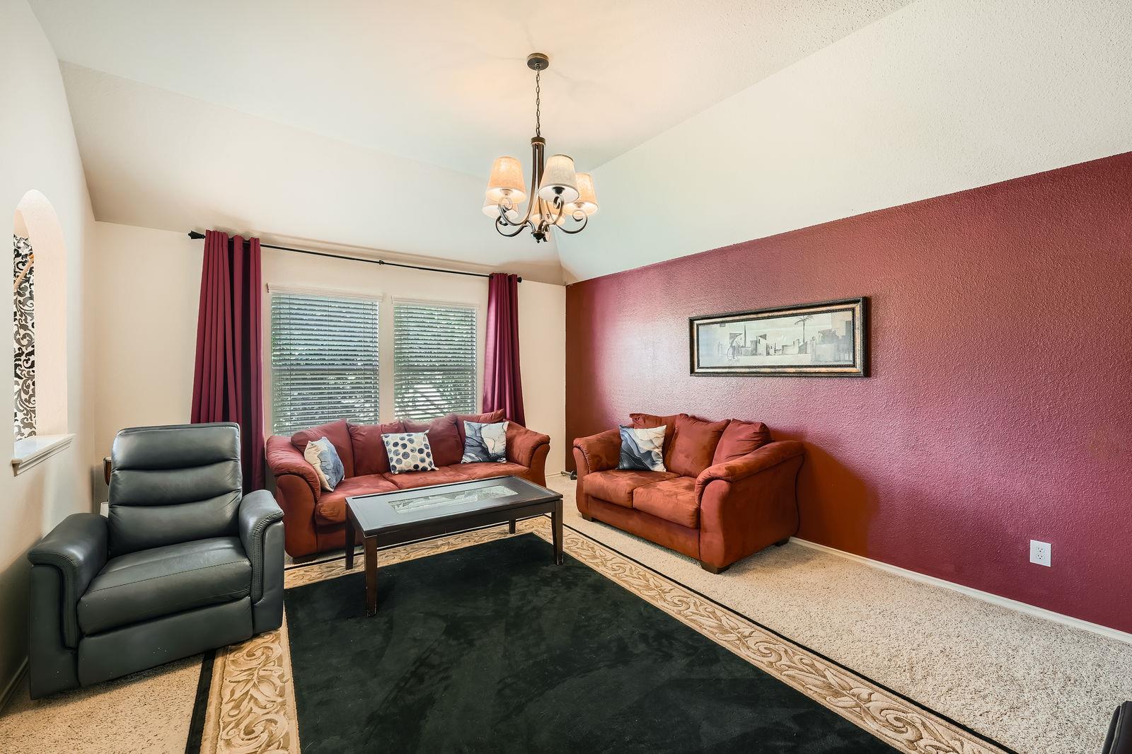 1116 Augusta Bend Dr, Hutto, TX 78634