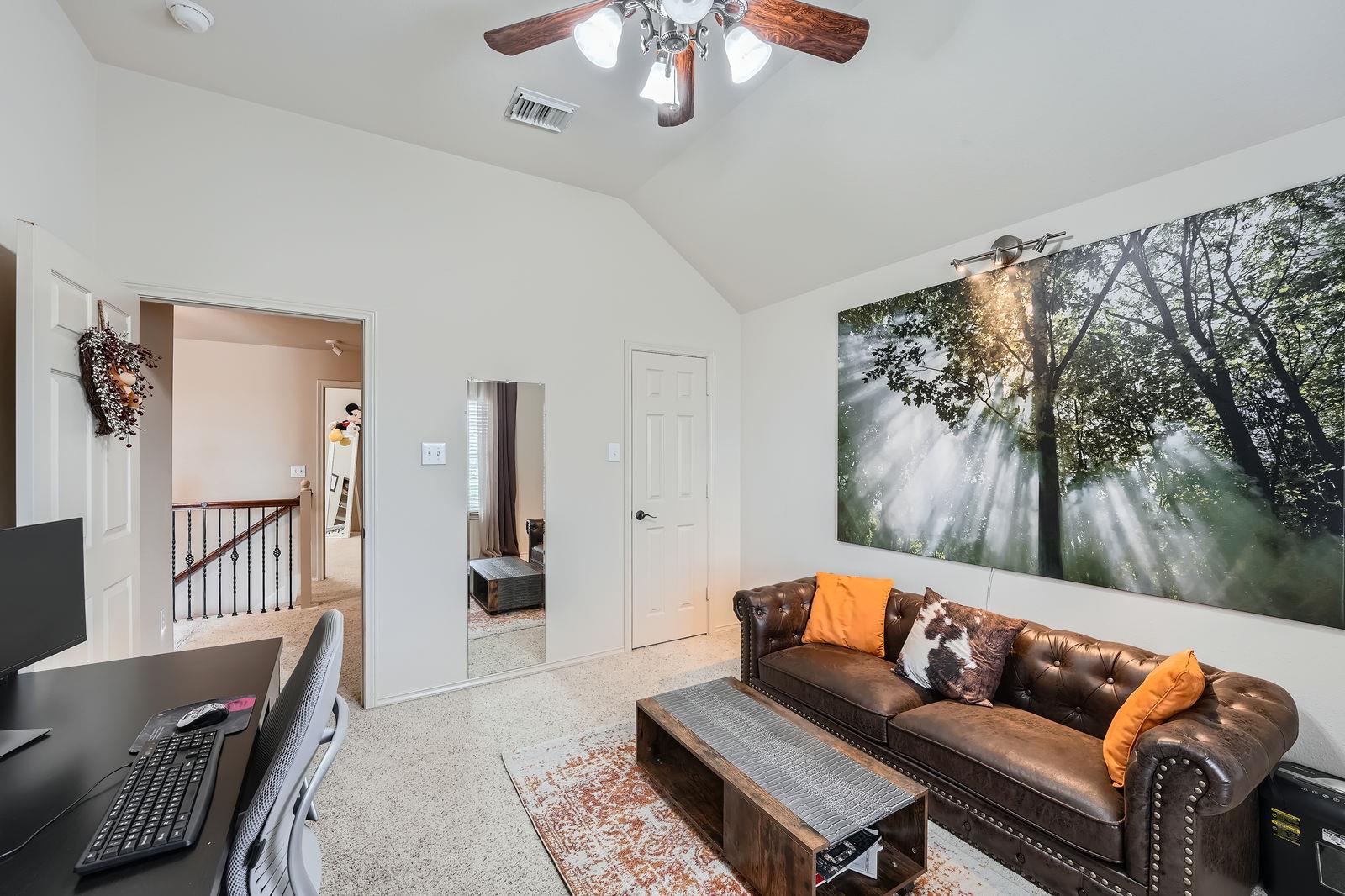 1116 Augusta Bend Dr, Hutto, TX 78634