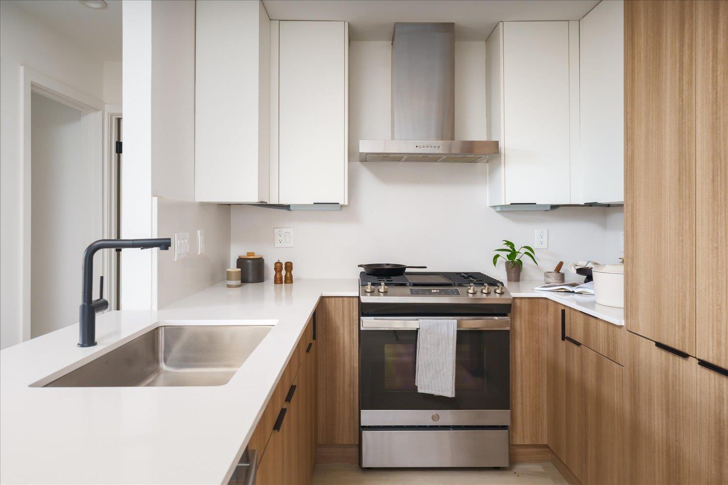 1905 Albury Cv # B, Austin, TX 78758