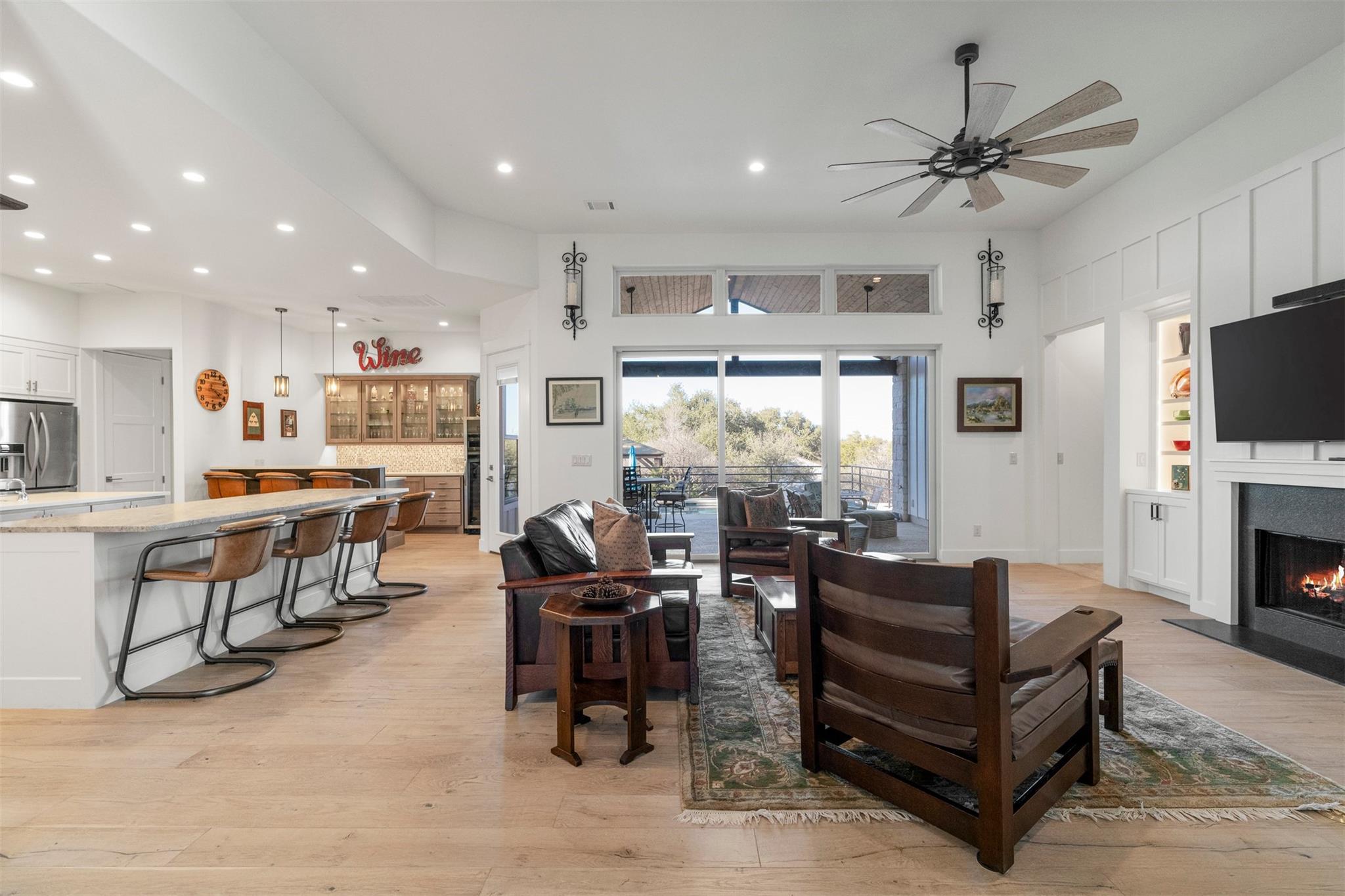 314 Honeycomb Cir, Driftwood, TX 78619