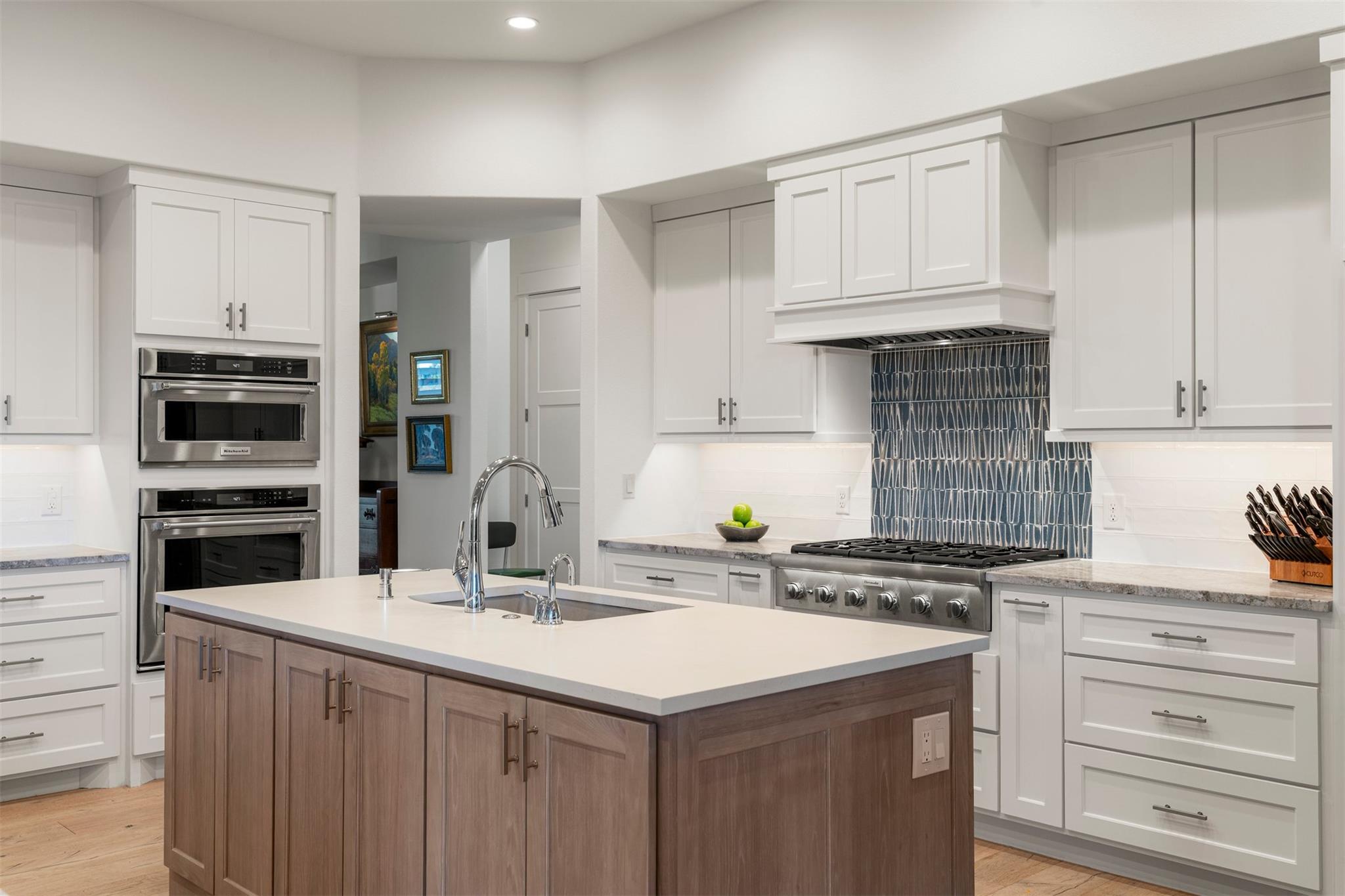 314 Honeycomb Cir, Driftwood, TX 78619