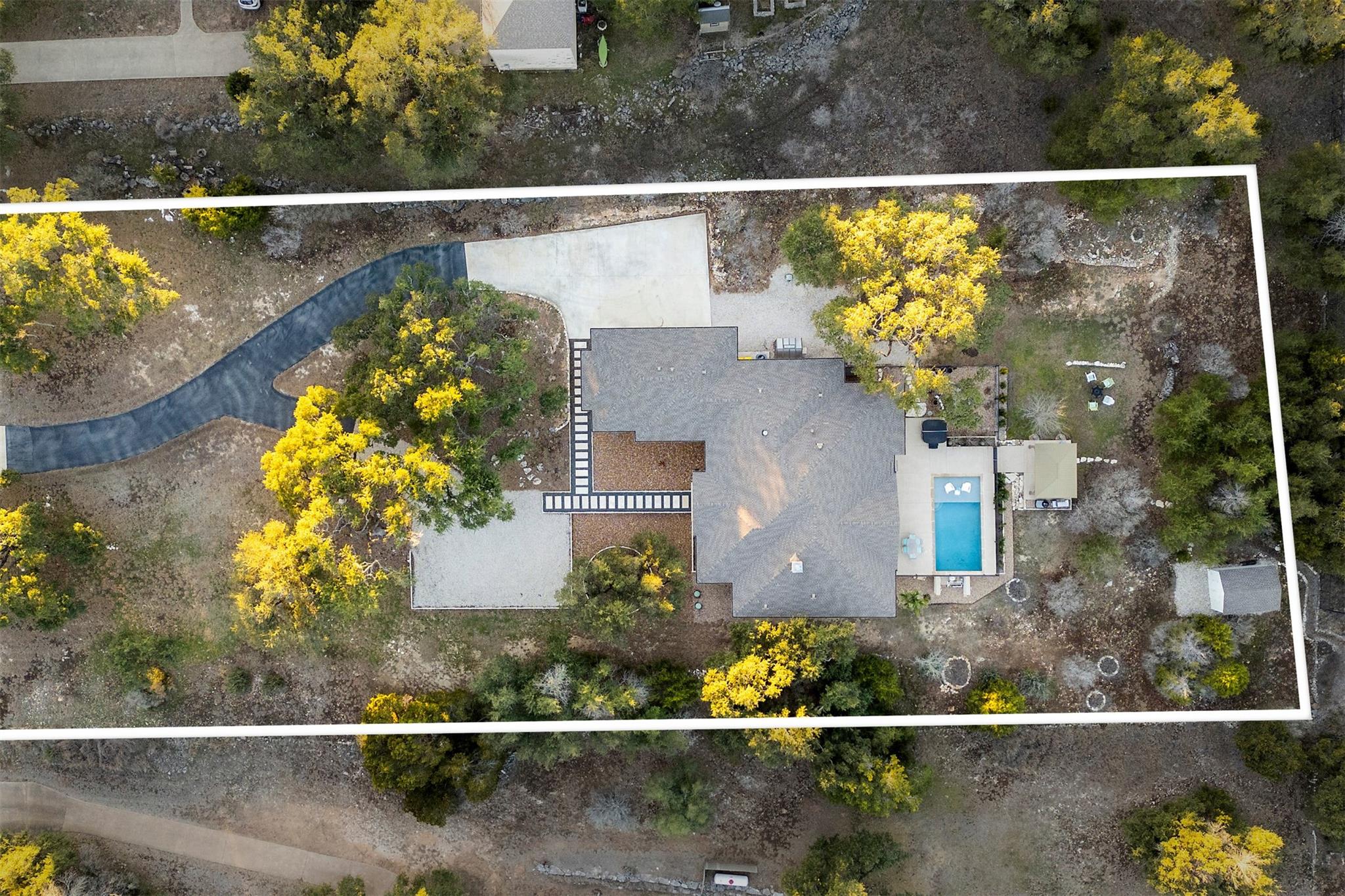 314 Honeycomb Cir, Driftwood, TX 78619