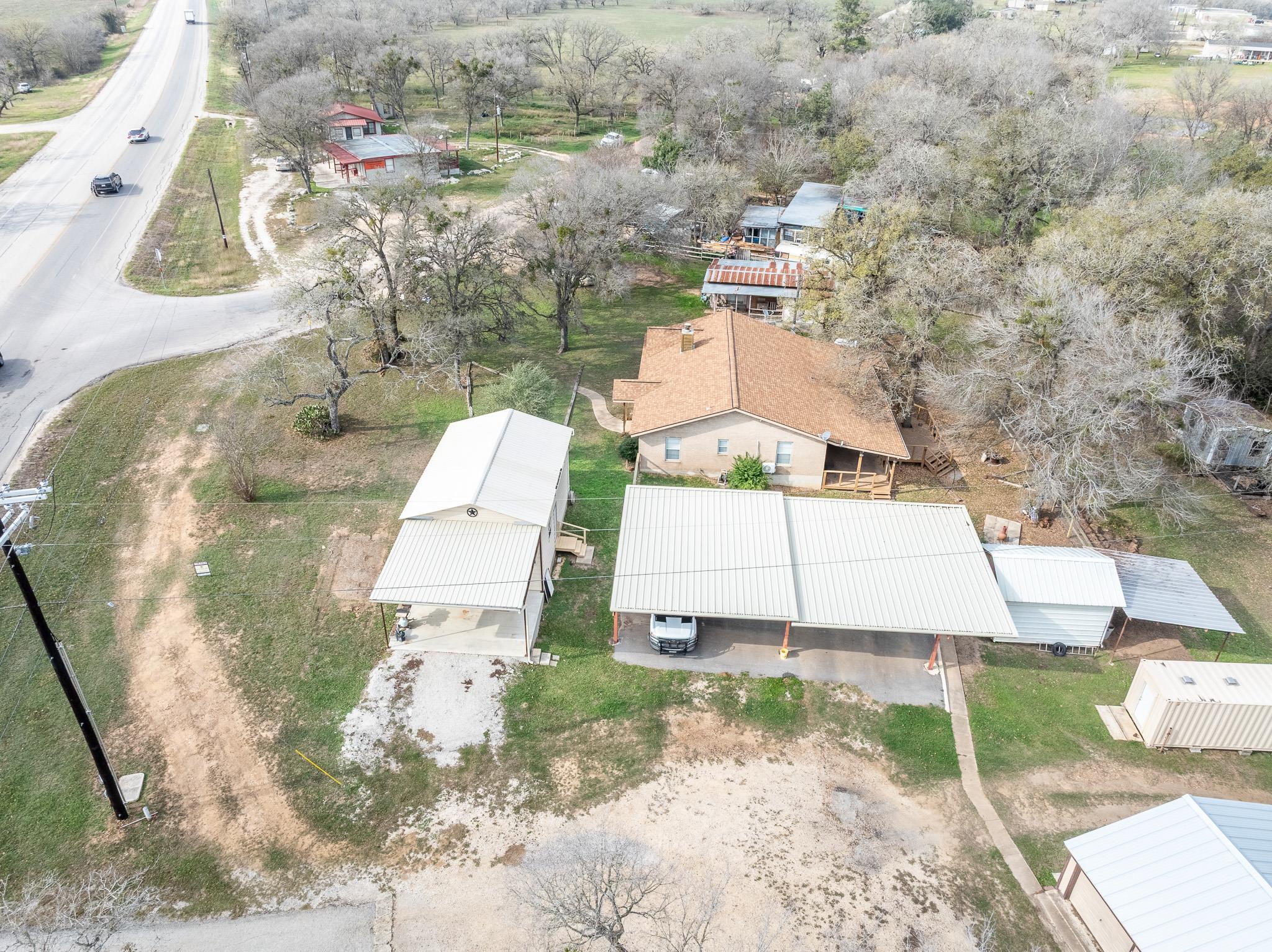 21 N CR 235, Gonzales, TX 78629