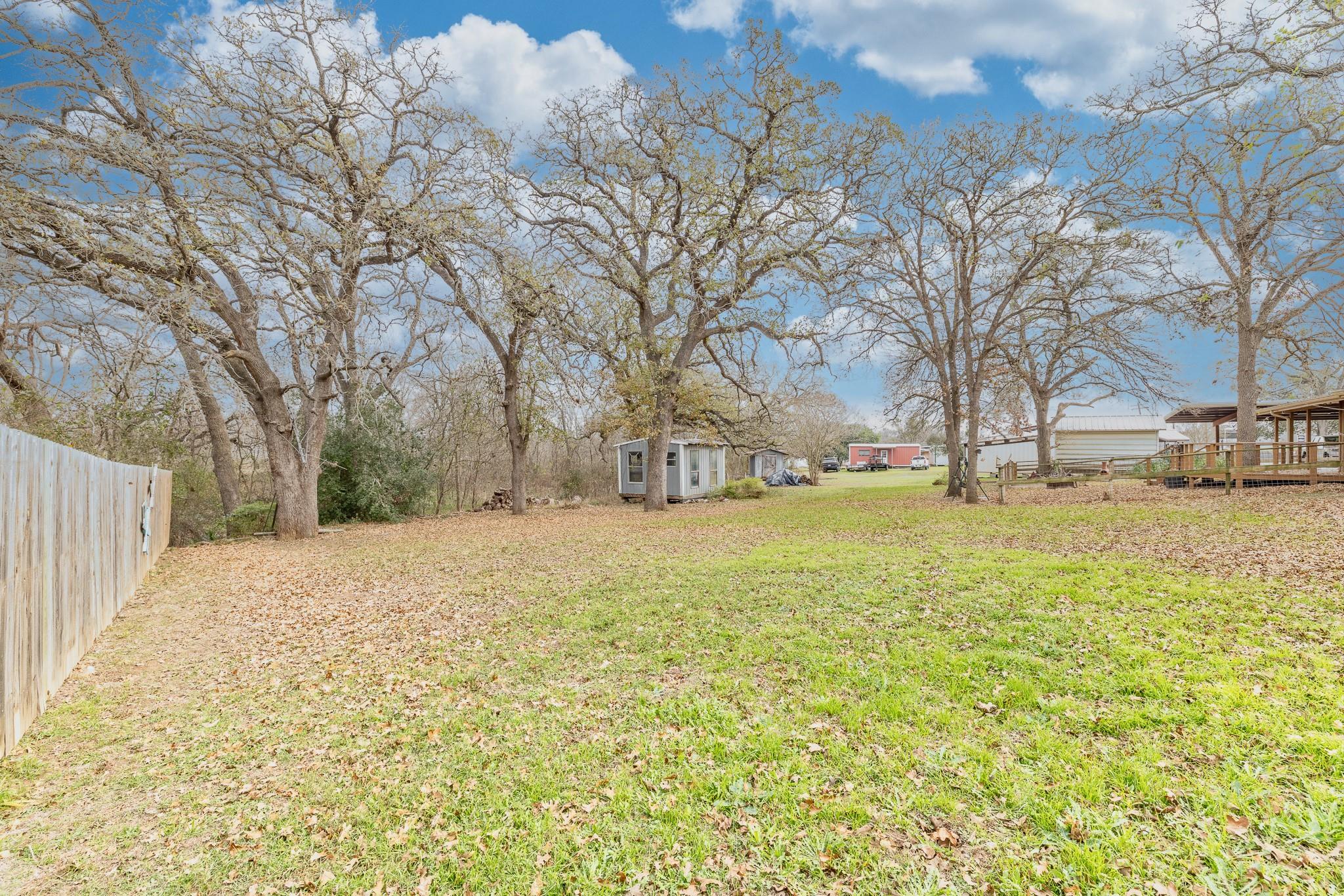 21 N CR 235, Gonzales, TX 78629