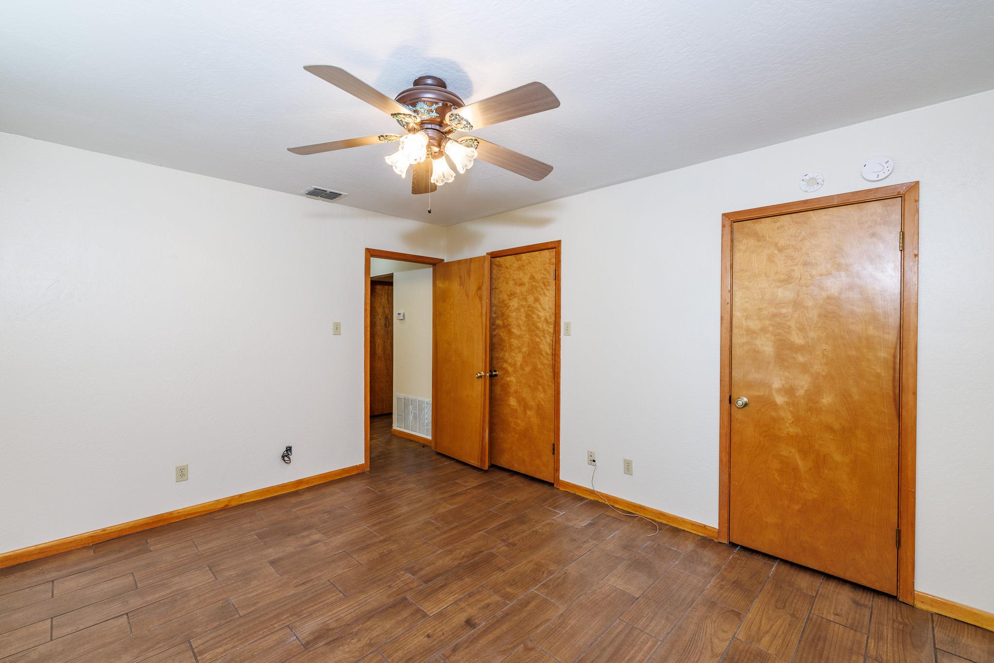 21 N CR 235, Gonzales, TX 78629