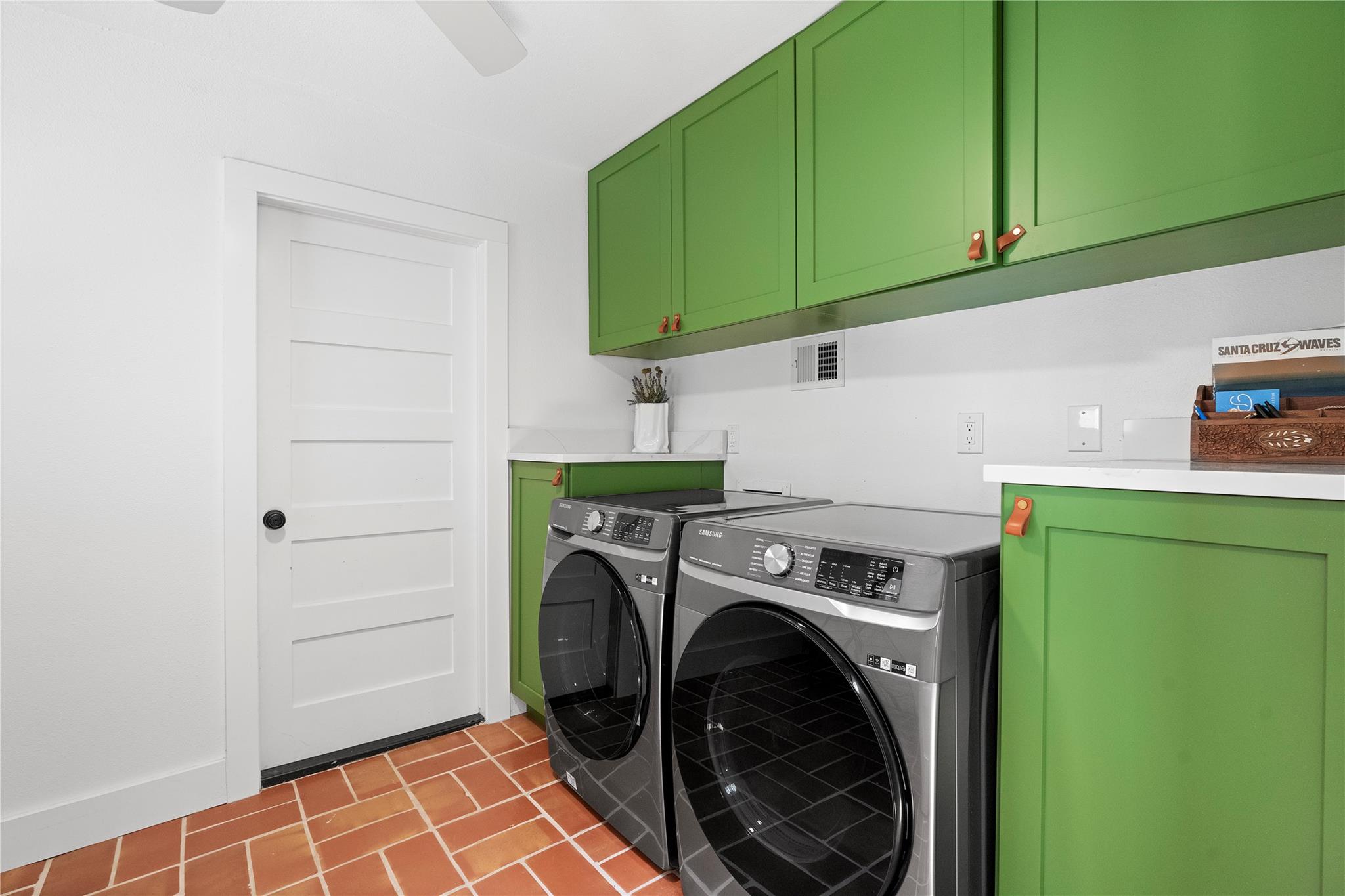 7103 Creighton Ln, Austin, TX 78723