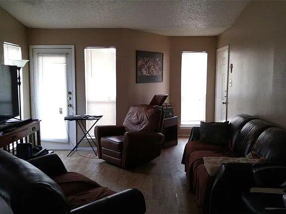 2011 West Loop # C, Austin, TX 78758