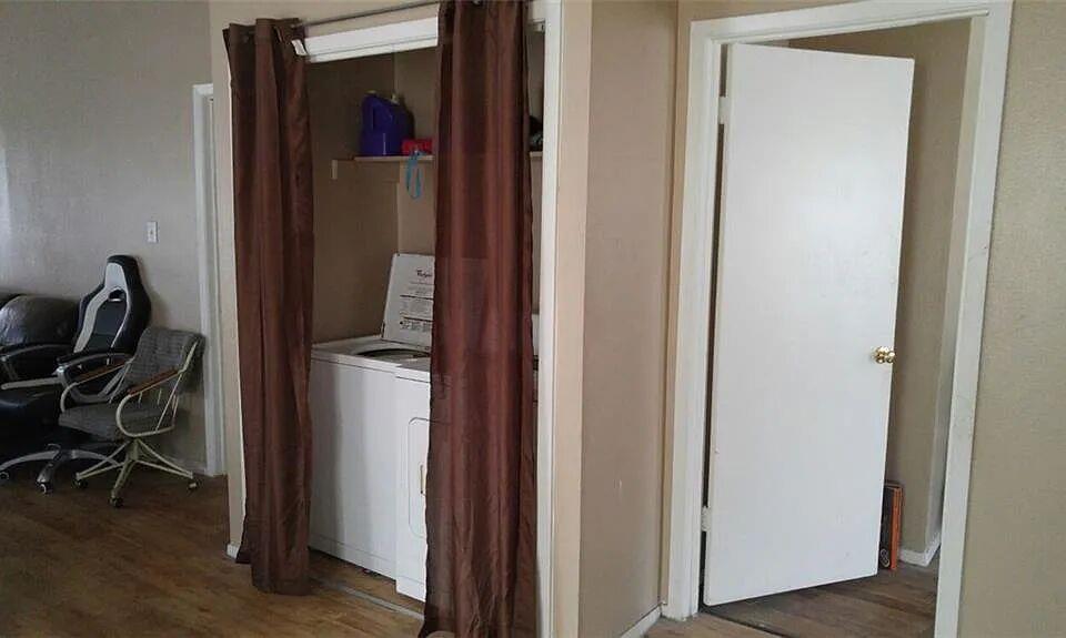 2011 West Loop # C, Austin, TX 78758