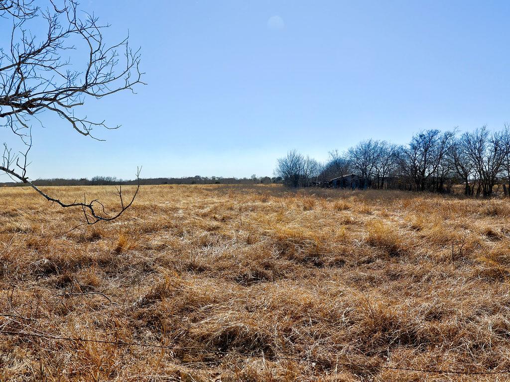 1015 E Main St, Troy, TX 76579