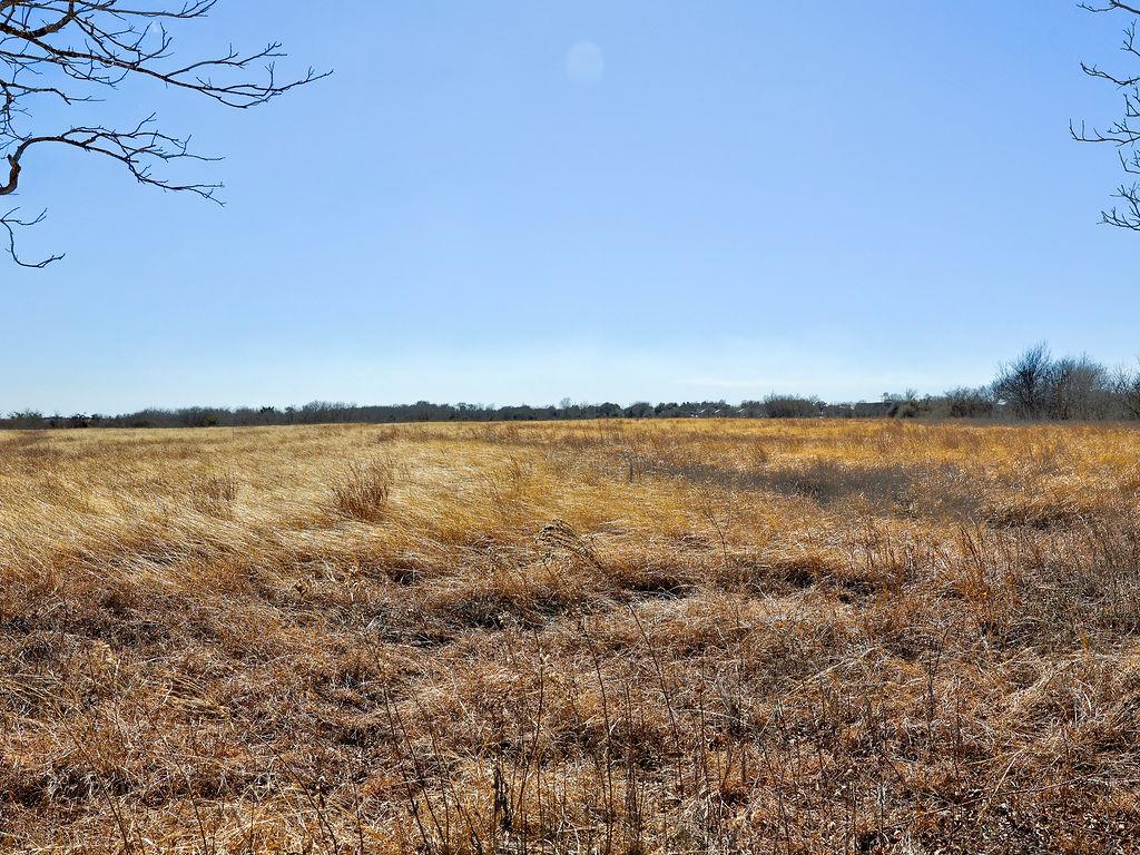 1015 E Main St, Troy, TX 76579