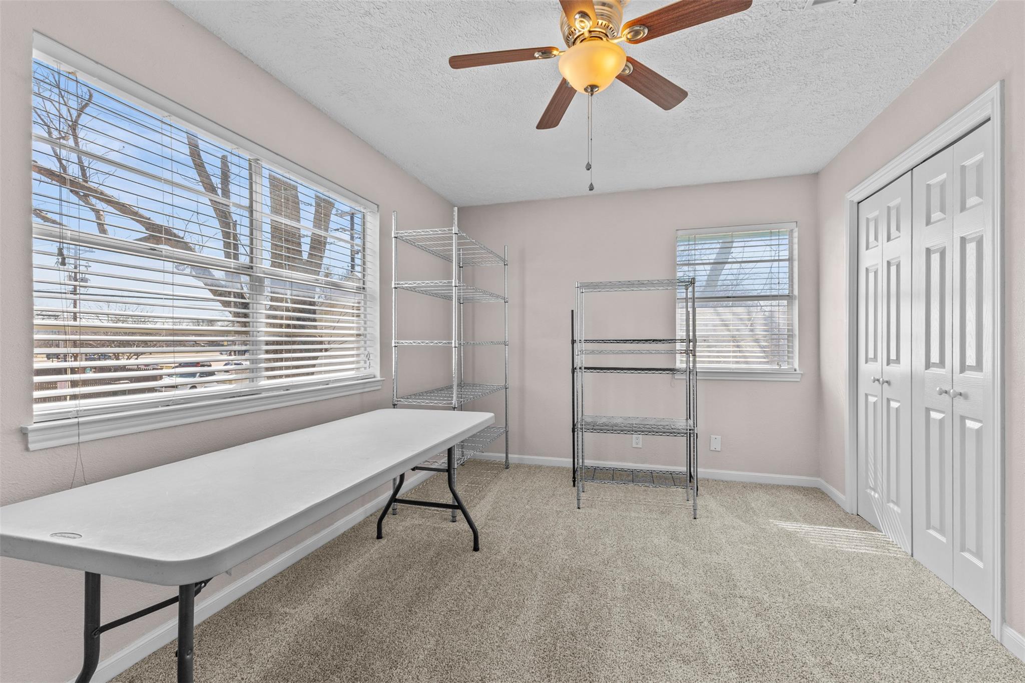 102 N Austin St, Buda, TX 78610