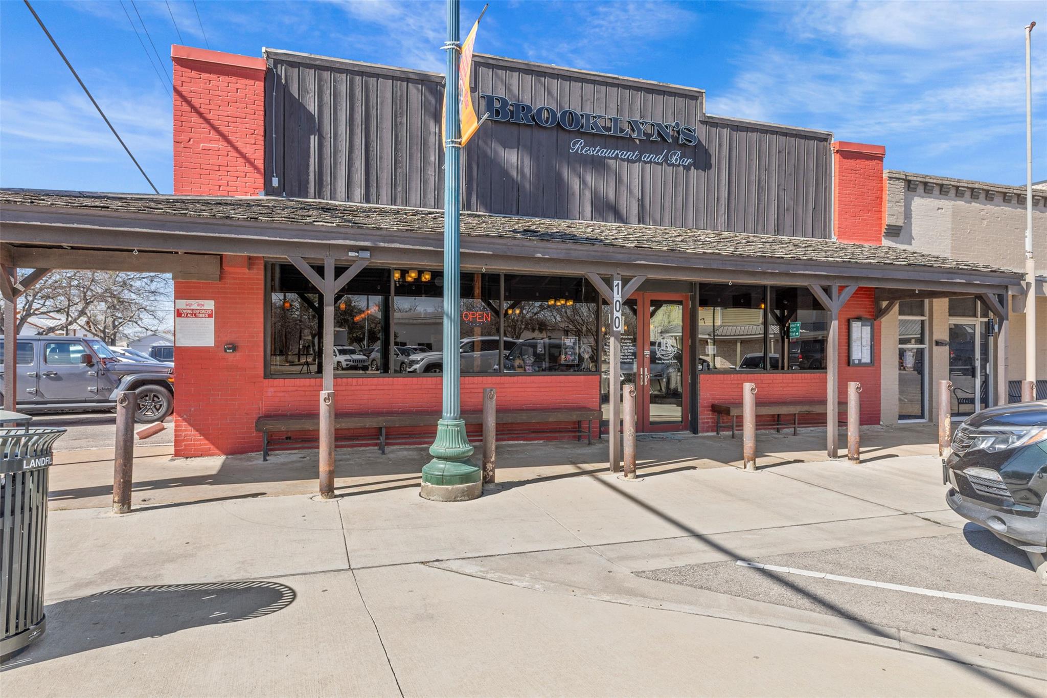 102 N Austin St, Buda, TX 78610