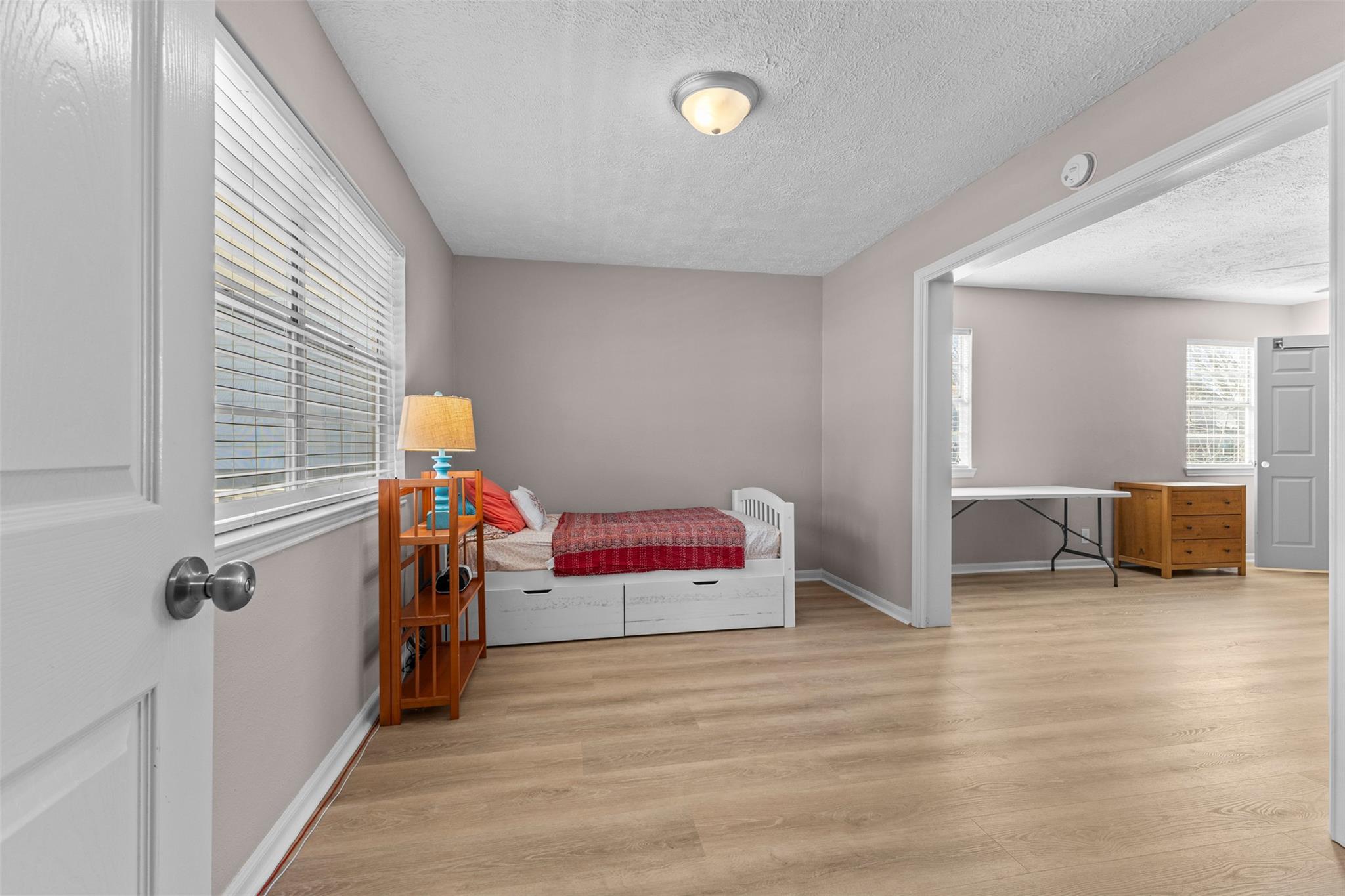 102 N Austin St, Buda, TX 78610