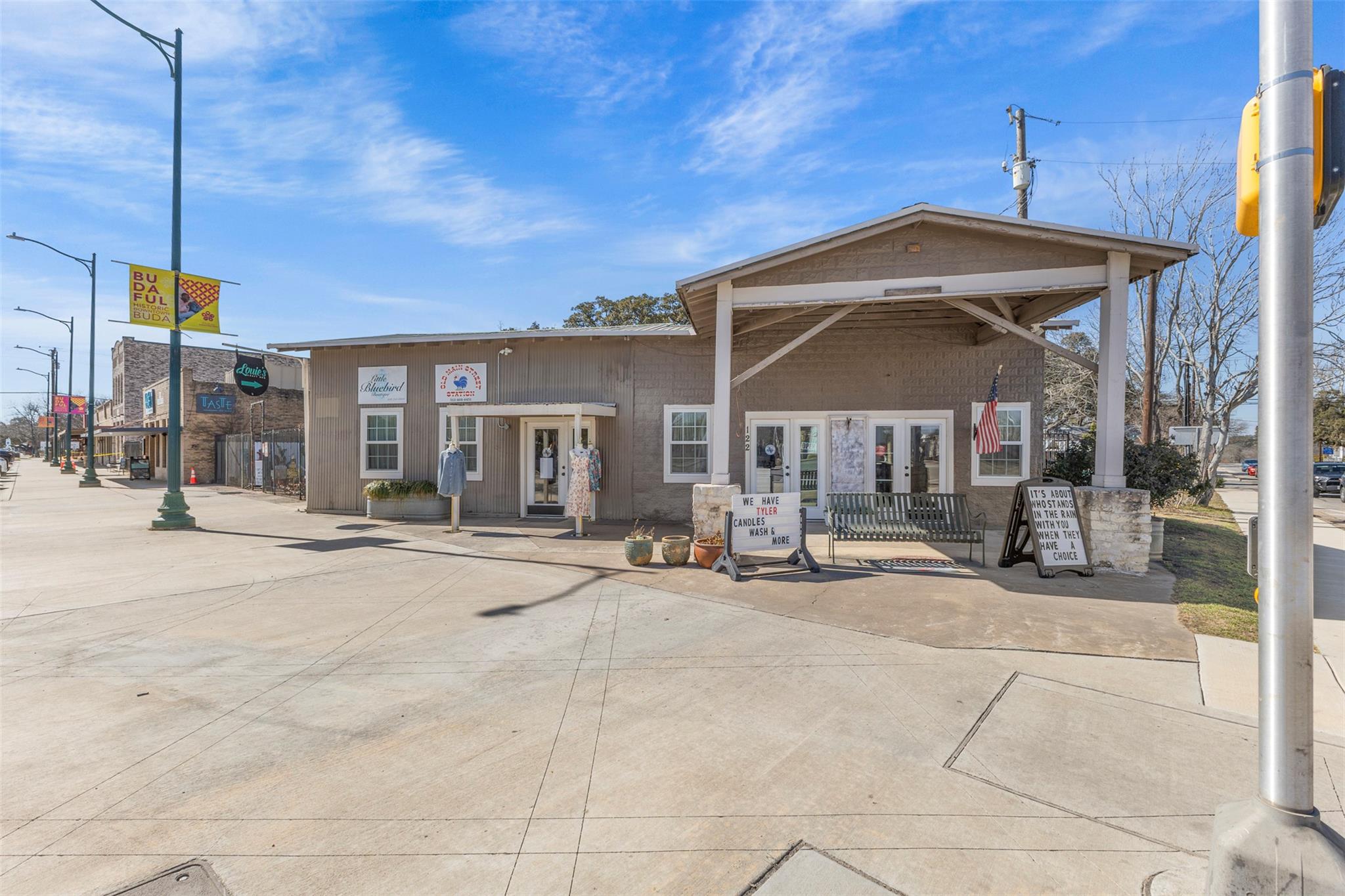 102 N Austin St, Buda, TX 78610