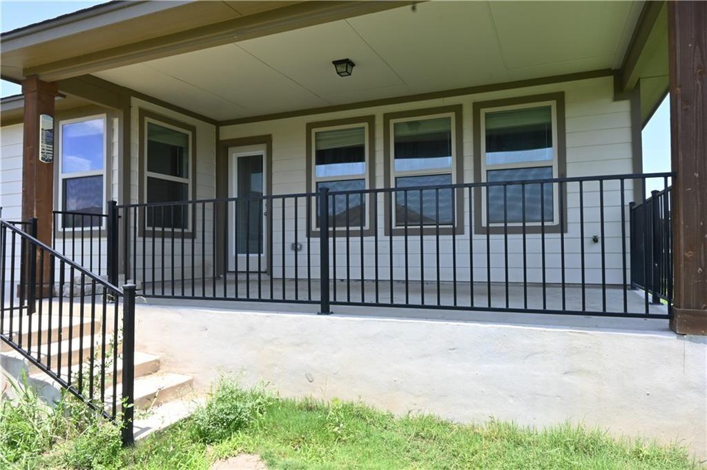 124 Gray Wolf Dr, San Marcos, TX 78666