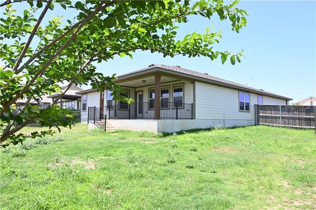 124 Gray Wolf Dr, San Marcos, TX 78666