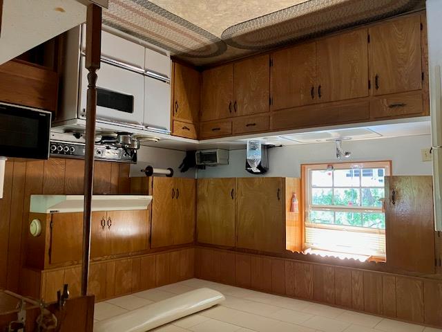 700 County Road 126 Rd, Kingsland, TX 78639