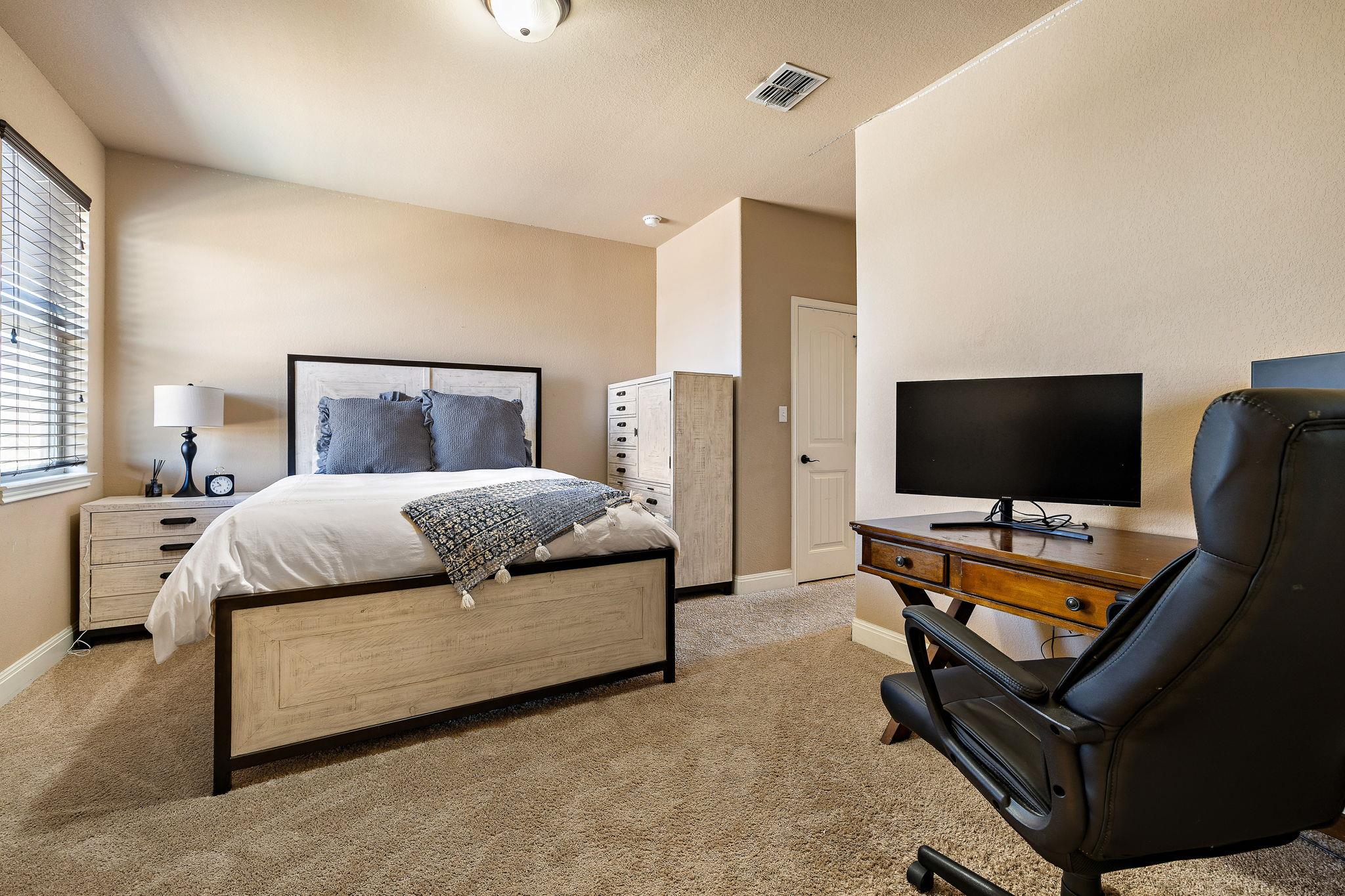 200 Lake Livingston Dr, Georgetown, TX 78628