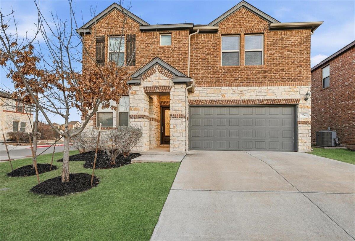 704 Aliso Trl, Leander, TX 78641