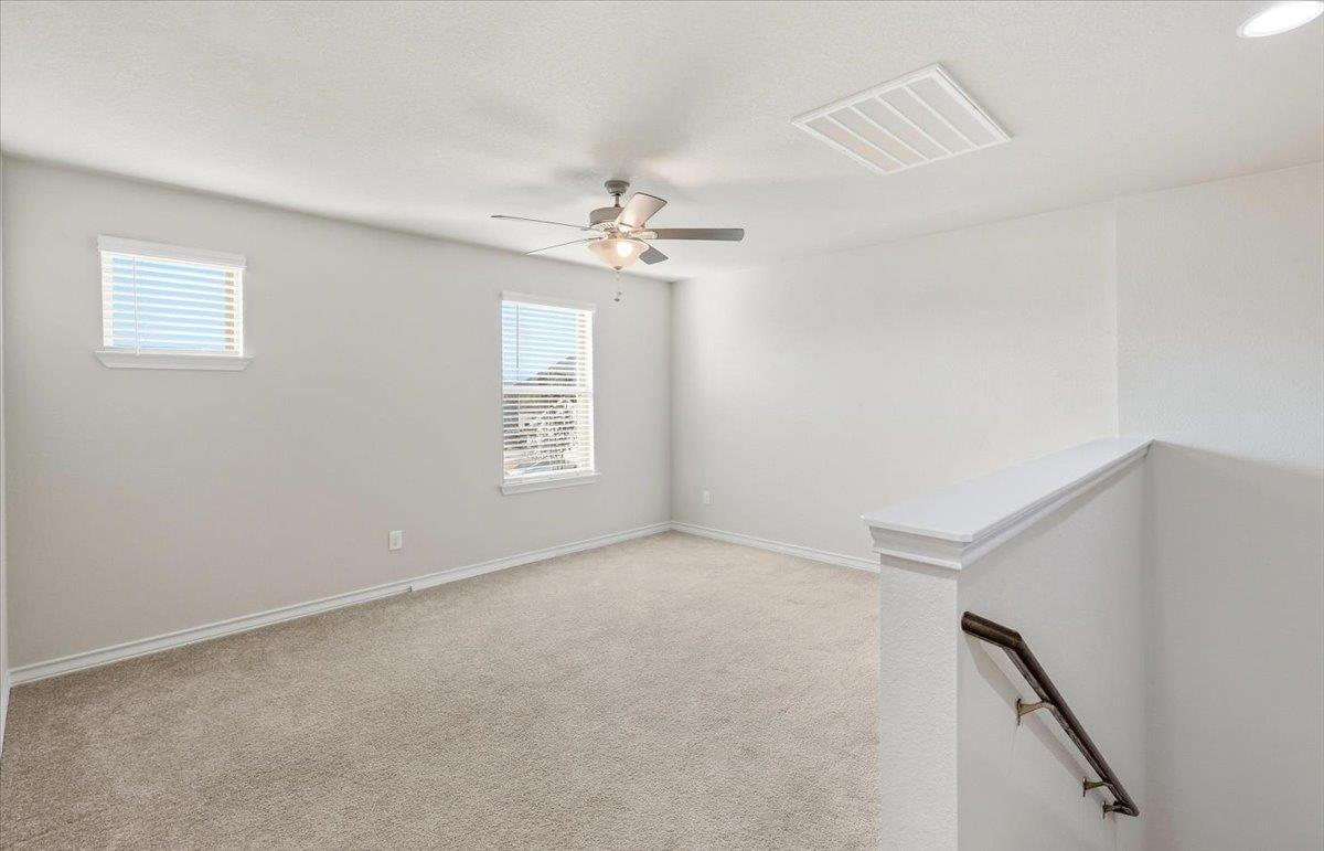 704 Aliso Trl, Leander, TX 78641