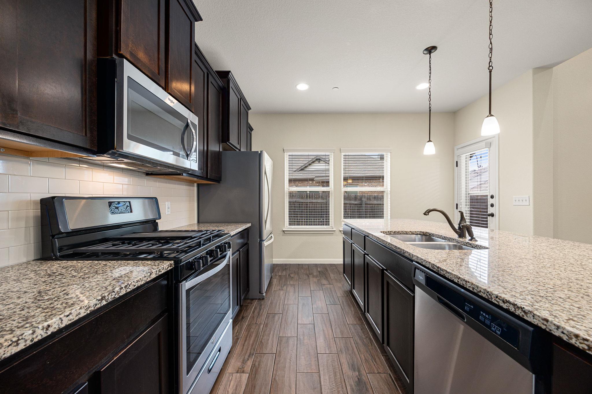 2304 S Lakeline Blvd # 542-54, Cedar Park, TX 78613