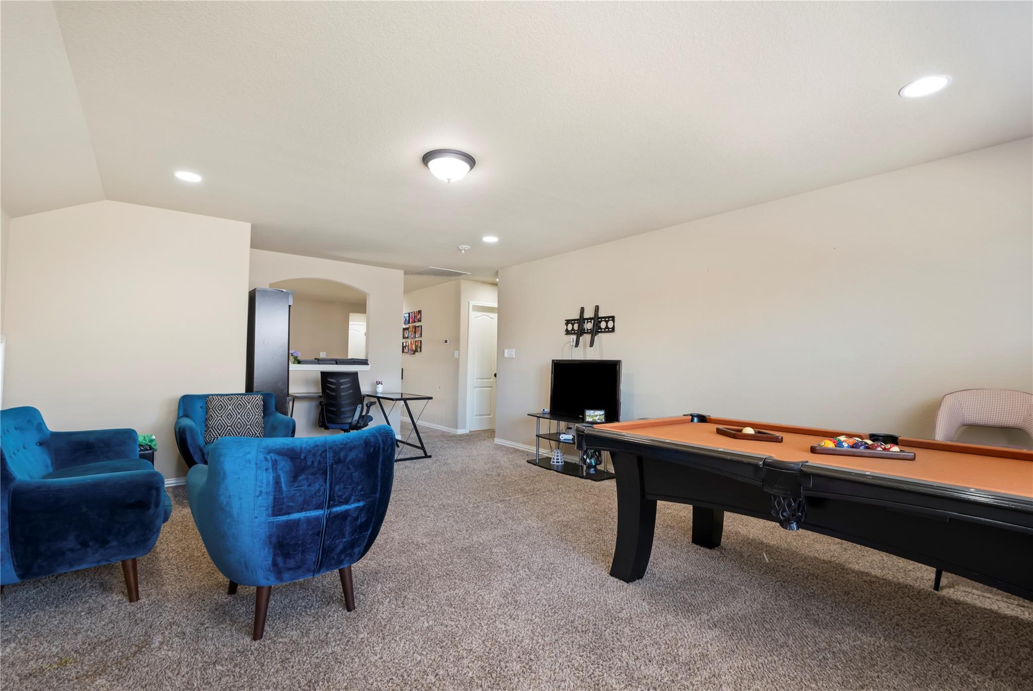 221 Monahans Dr, Georgetown, TX 78628