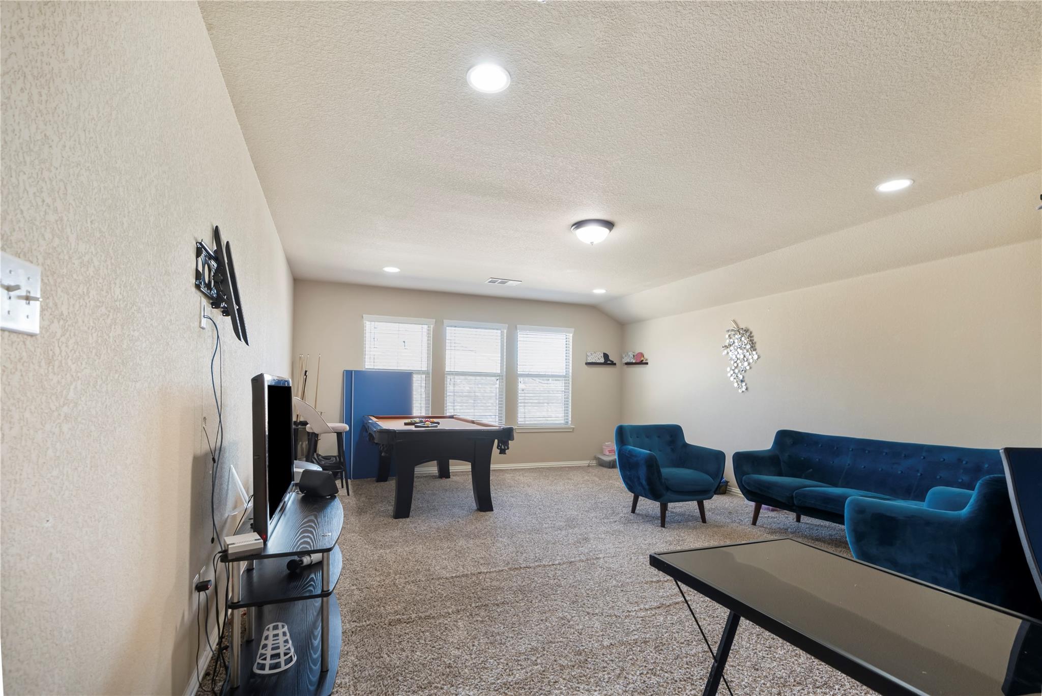 221 Monahans Dr, Georgetown, TX 78628