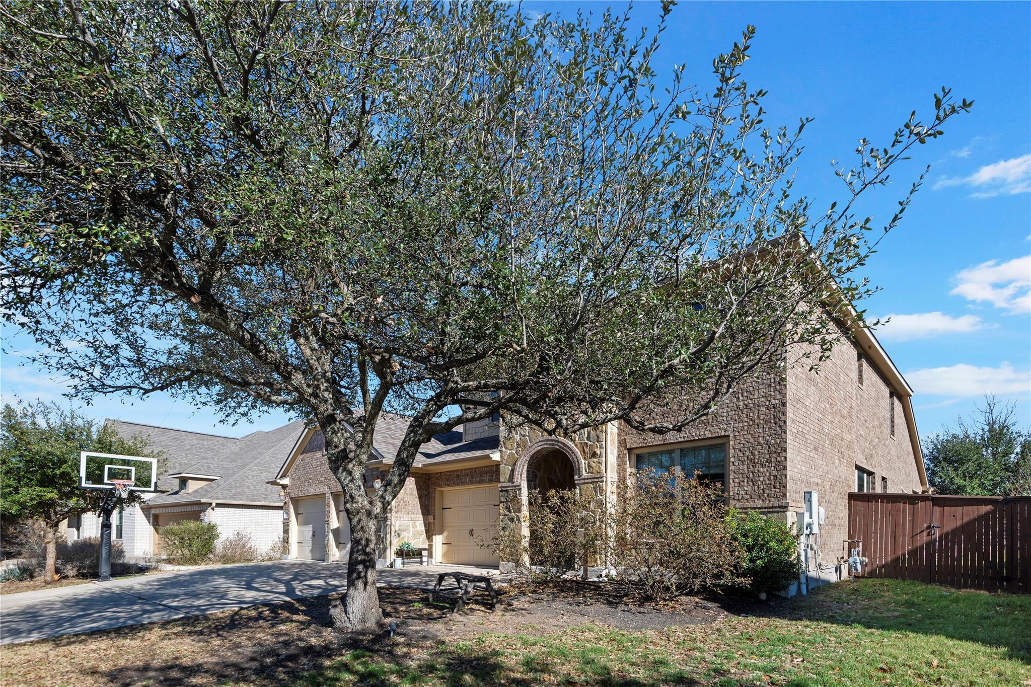 221 Monahans Dr, Georgetown, TX 78628