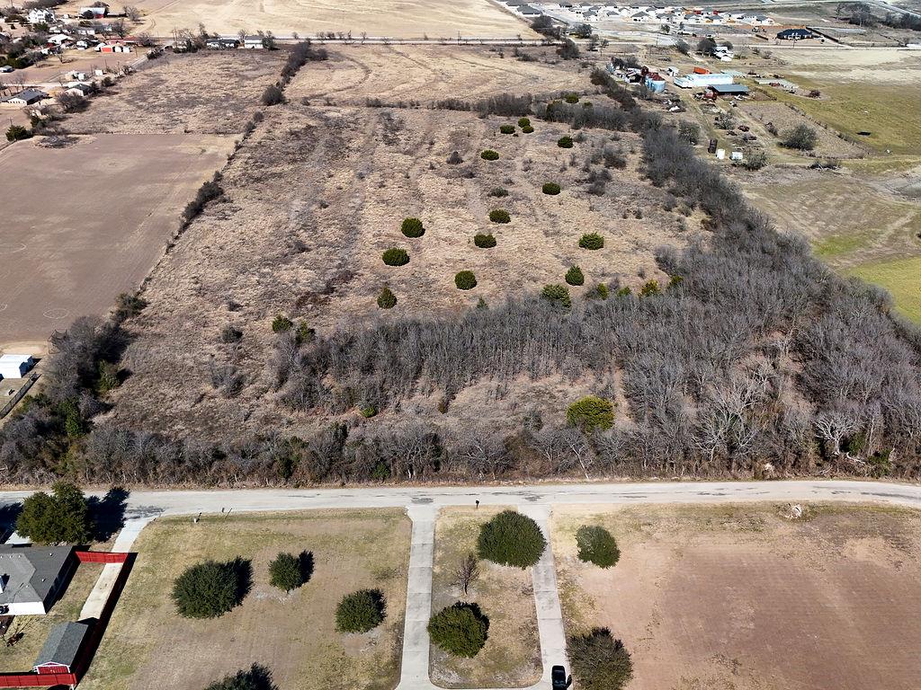 1015 E Main St, Troy, TX 76579