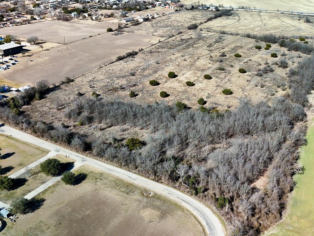 1015 E Main St, Troy, TX 76579